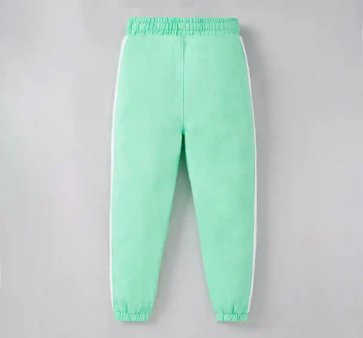 Girls Printed Tee And Joggers Set