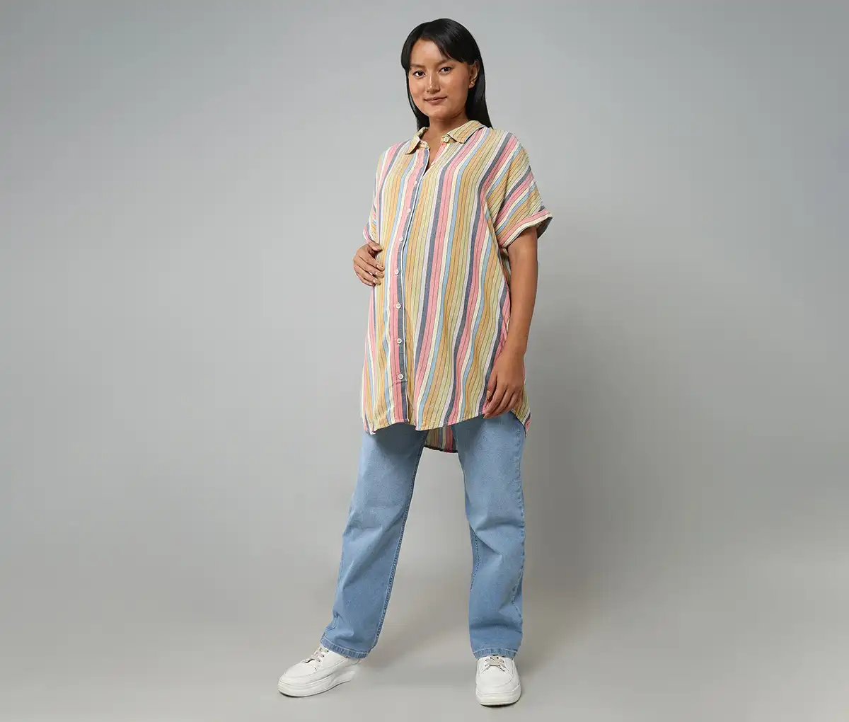 Maternity V-Neck Slim Shirt