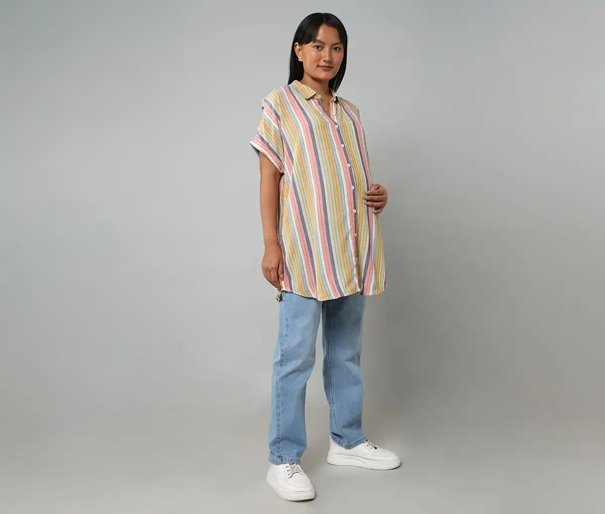 Maternity V-Neck Slim Shirt