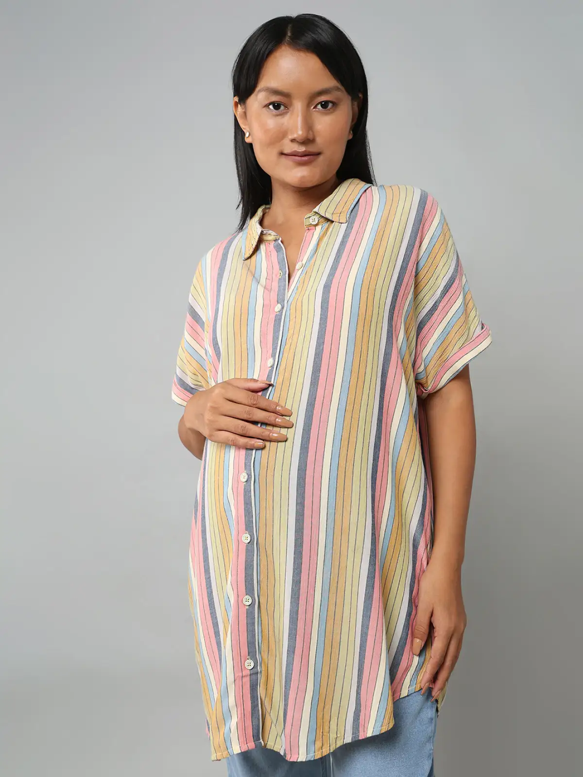 Maternity V-Neck Slim Shirt