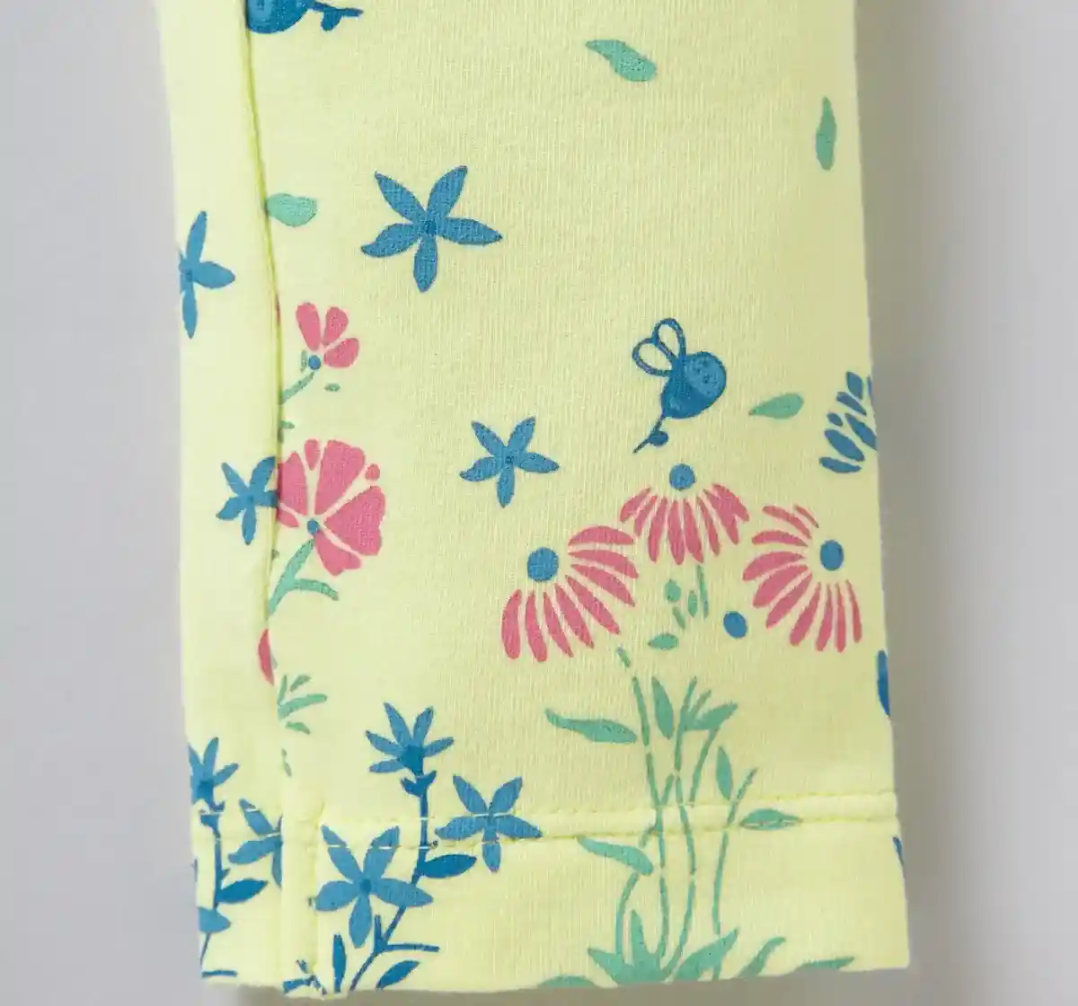 Girls Floral Printed Leggings -Yellow