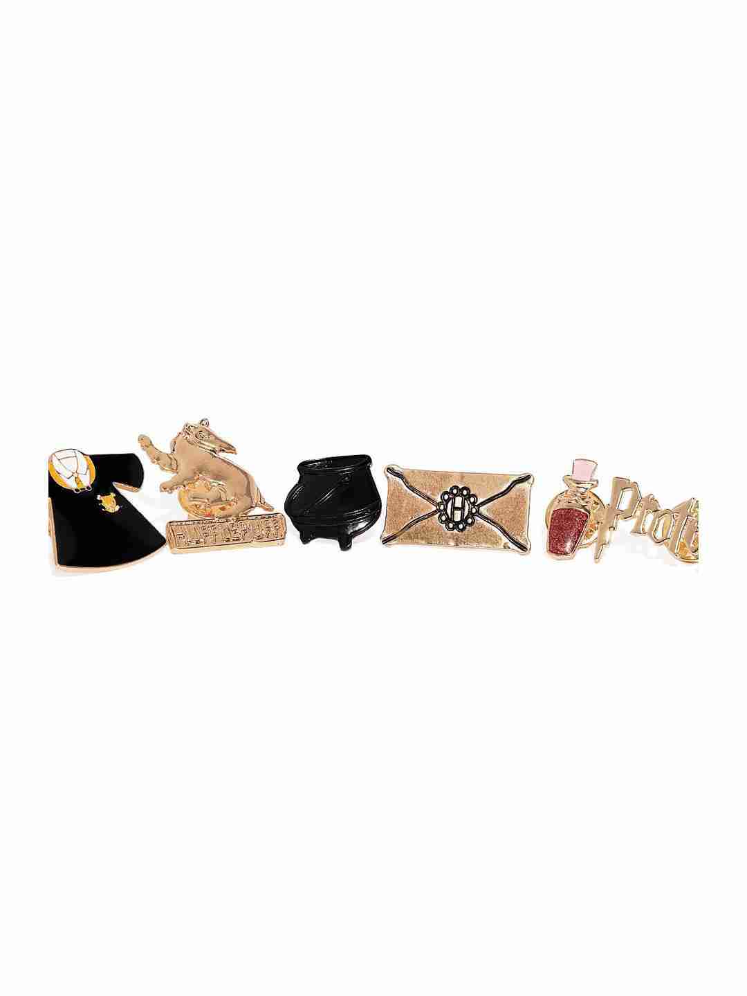 https://cdn.fynd.com/v2/falling-surf-7c8bb8/fyprod/wrkr/products/pictures/item/free/original/efg-hamleys/HPPEP009/3/G7BwvcS0k_-491489419_4.jpg