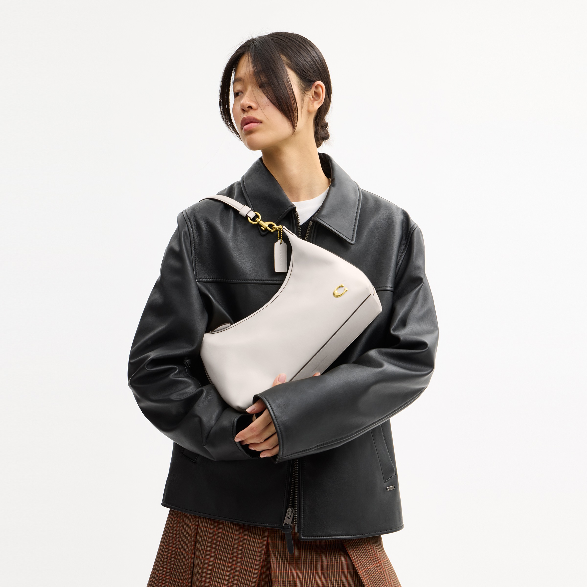 Juliet Shoulder Bag with Elegant Leather Strap | Coach SA