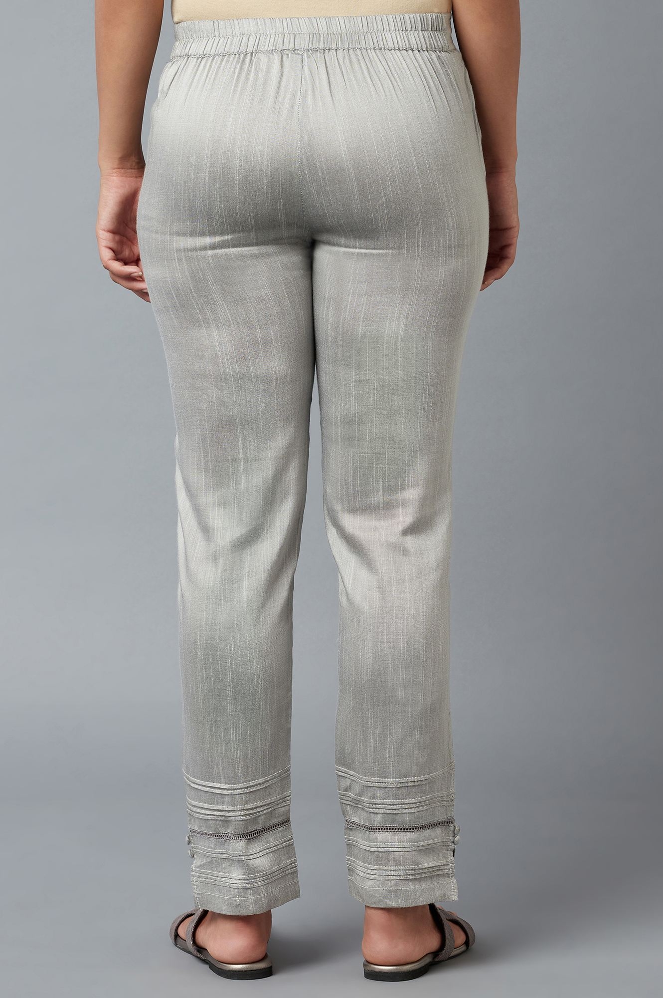 Elleven | Grey Yarn-Dyed Solid Trousers 1