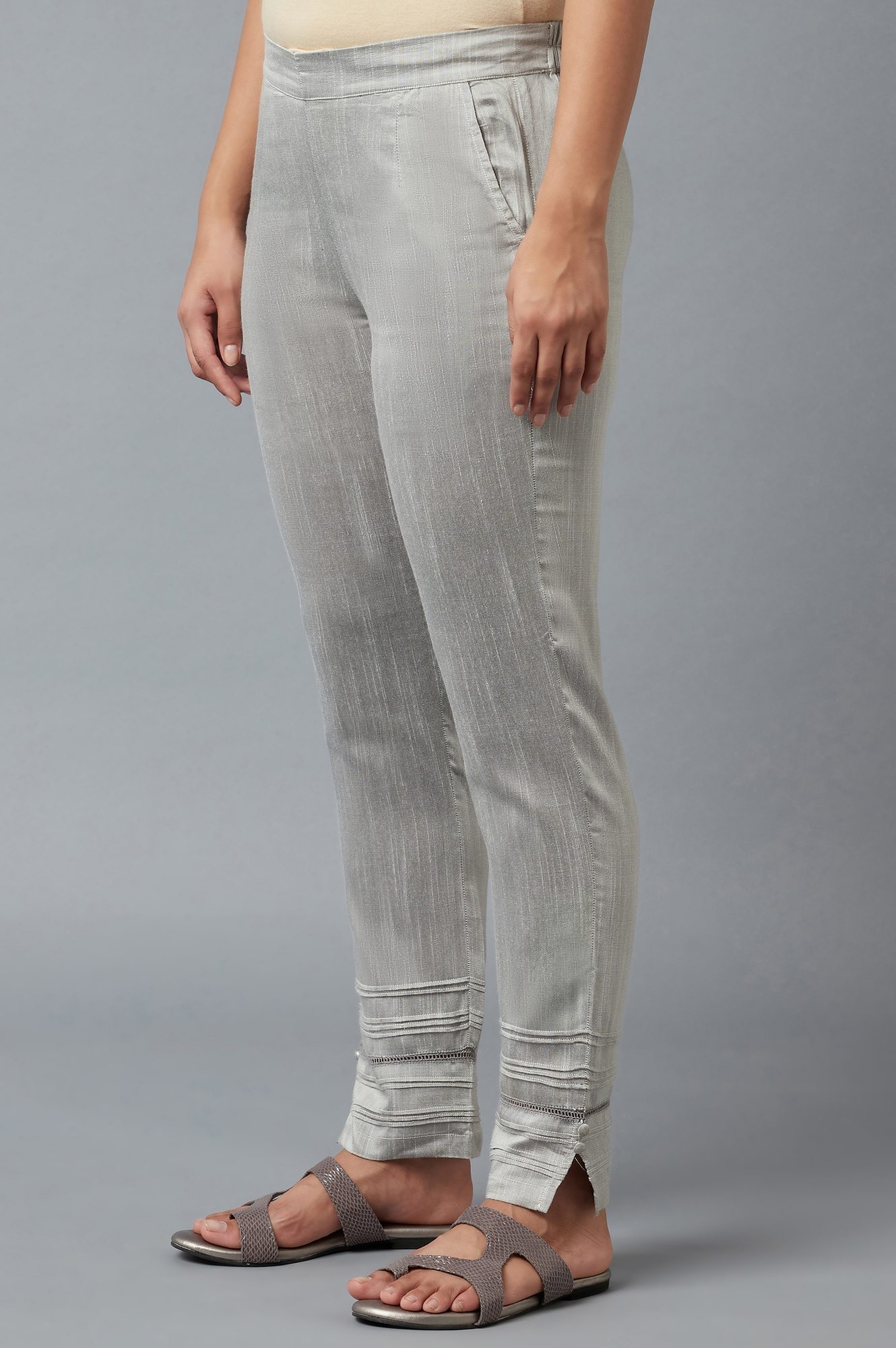 Elleven | Grey Yarn-Dyed Solid Trousers 2