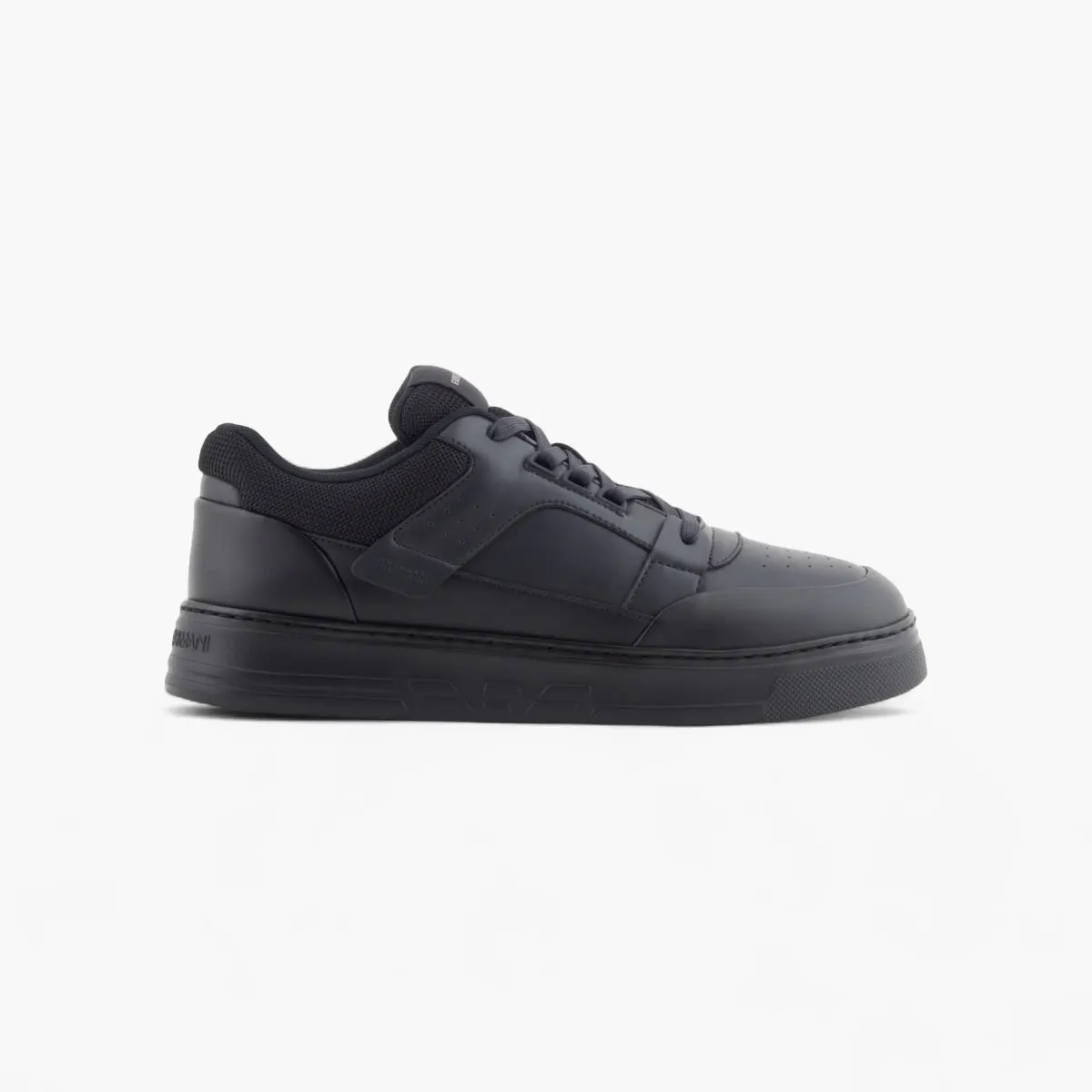 90S-Inspired Leather Sneakers