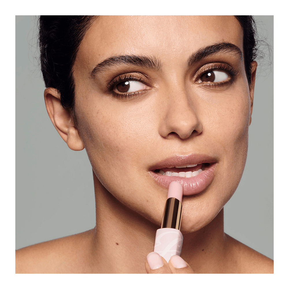 Pure Color Envy Color Replenish Lip Balm • 3.2g