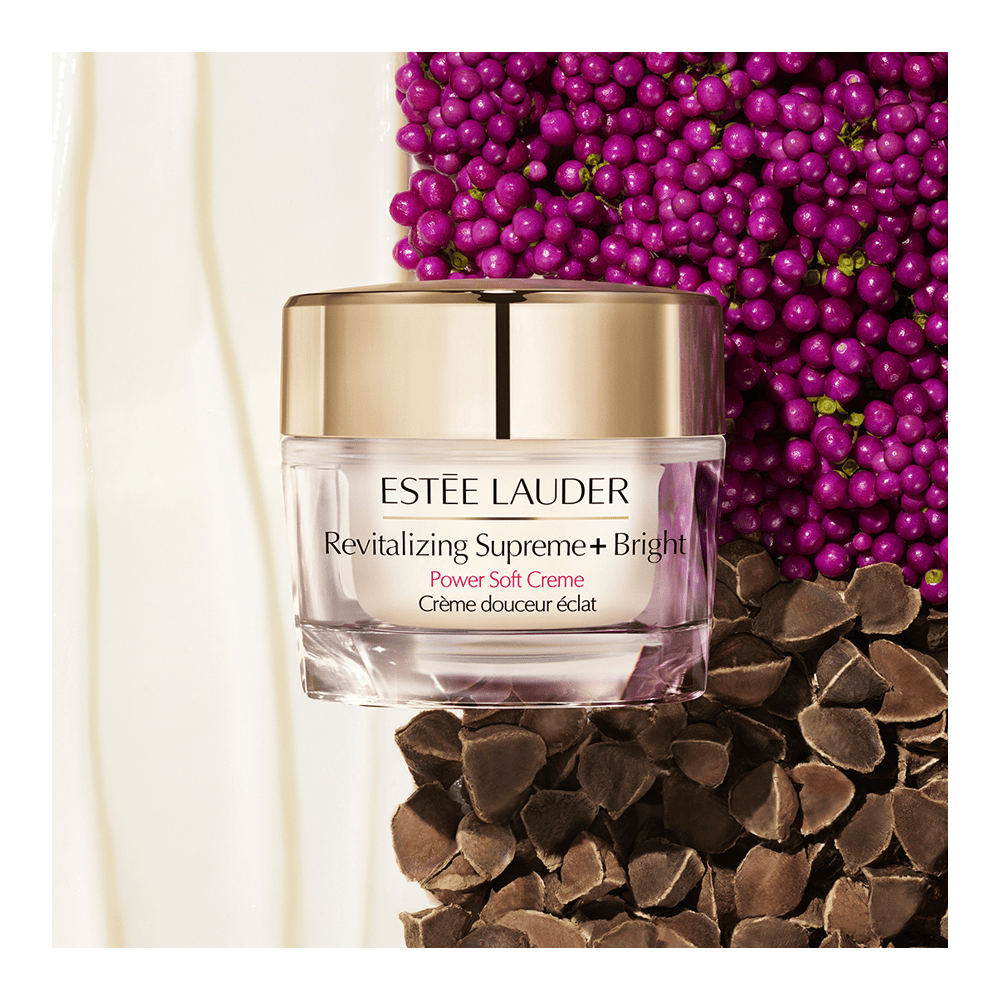 Revitalizing Supreme + Bright Power Soft Crème Moisturizer • 50ml