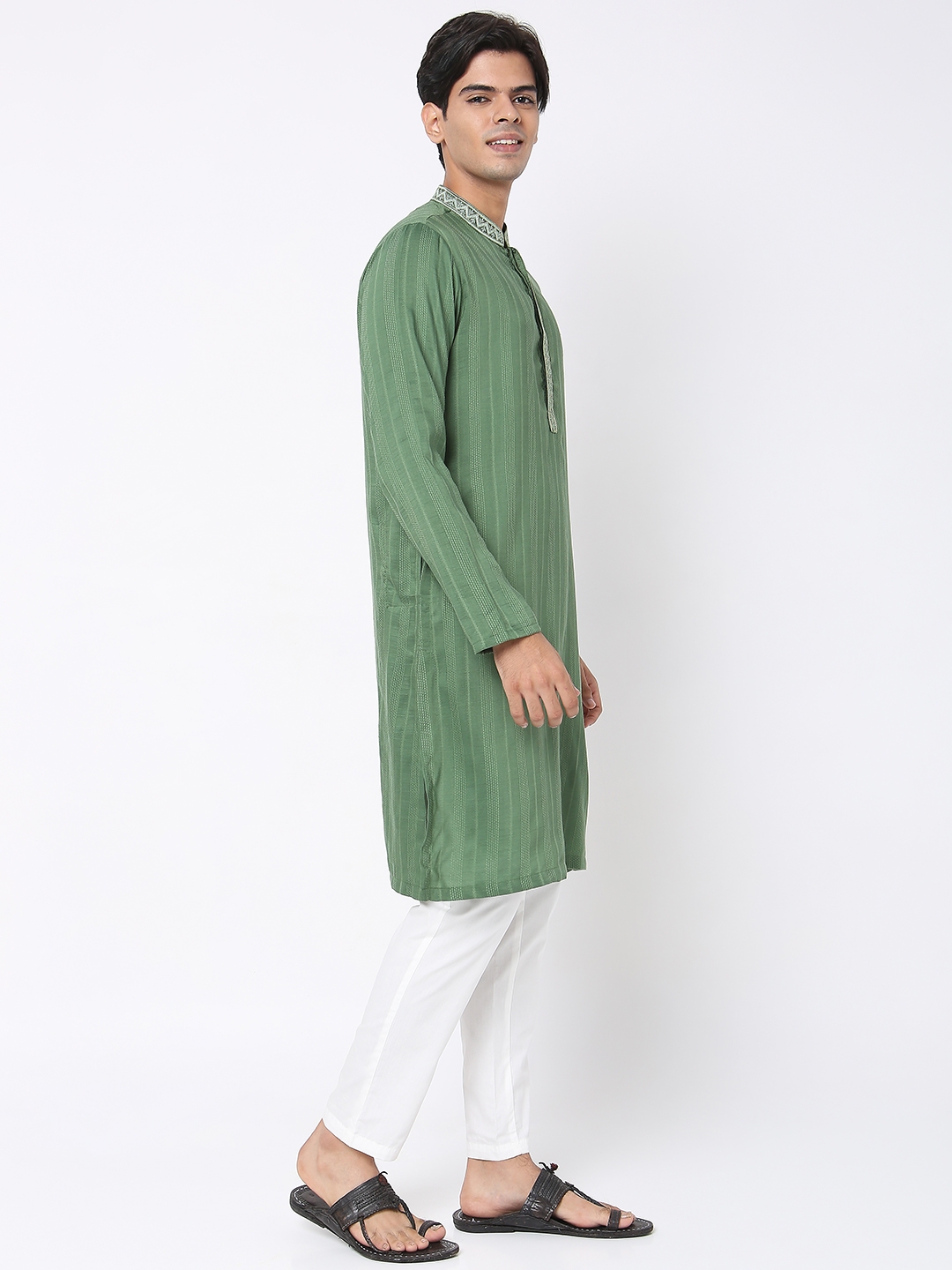 Ethnicity | Ethnicity Men's Green Polyester Embroidered Kurta | S 2