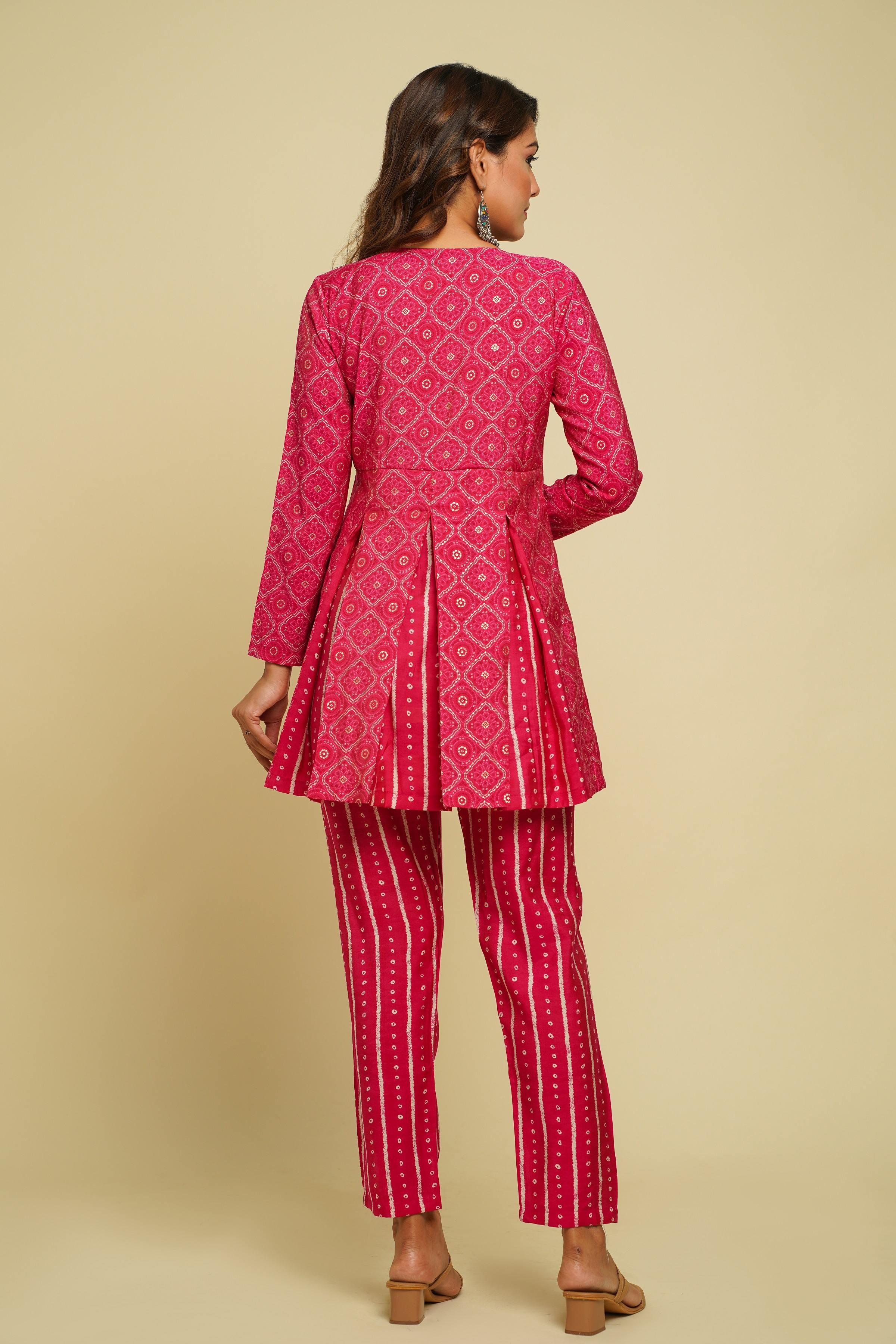 BEAUTIFUL FUSCHIA PRINTED V-NECK DESIGN CO-ORD SET