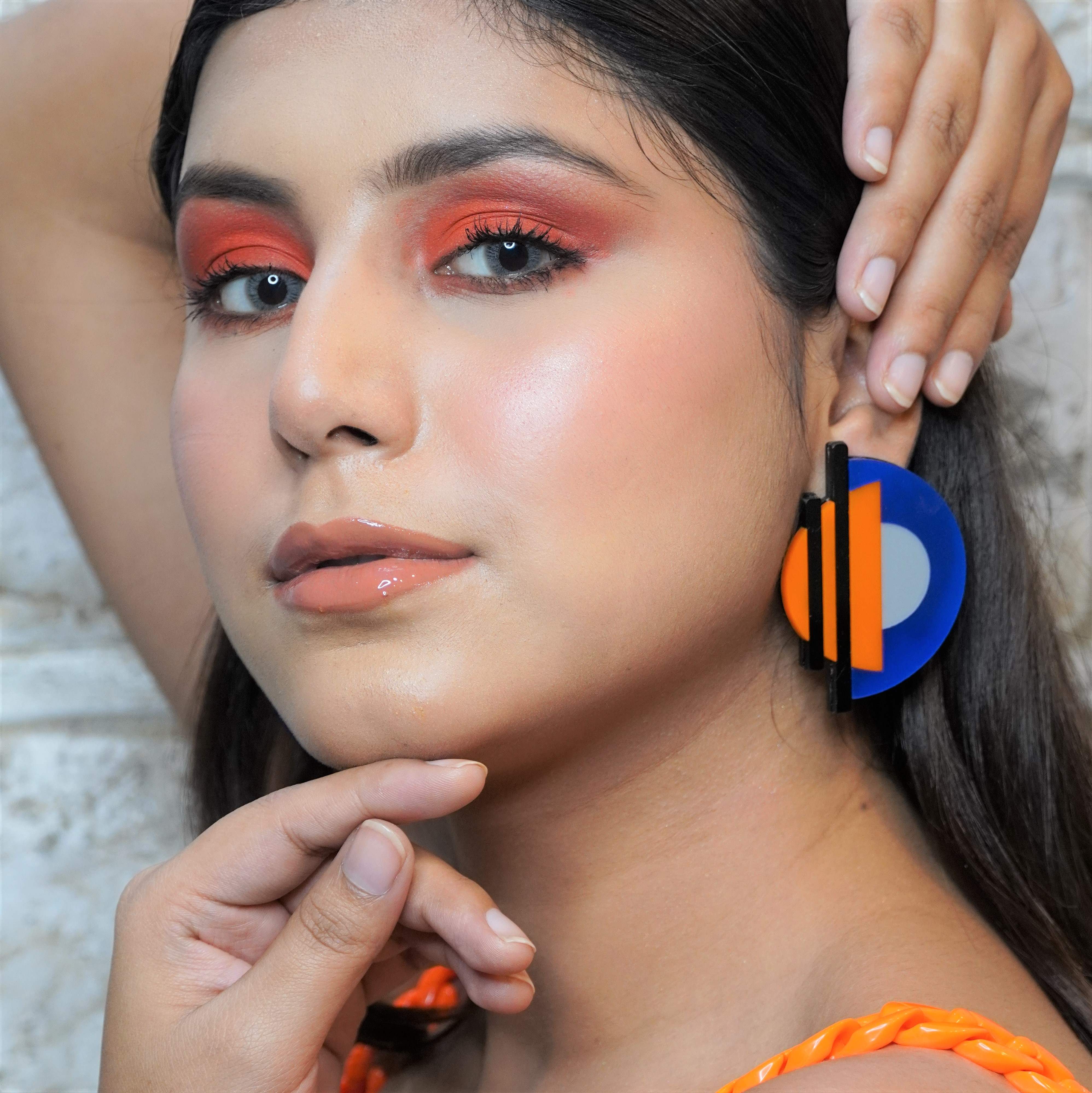 SEMI-GEOMATRIC EARWEAR