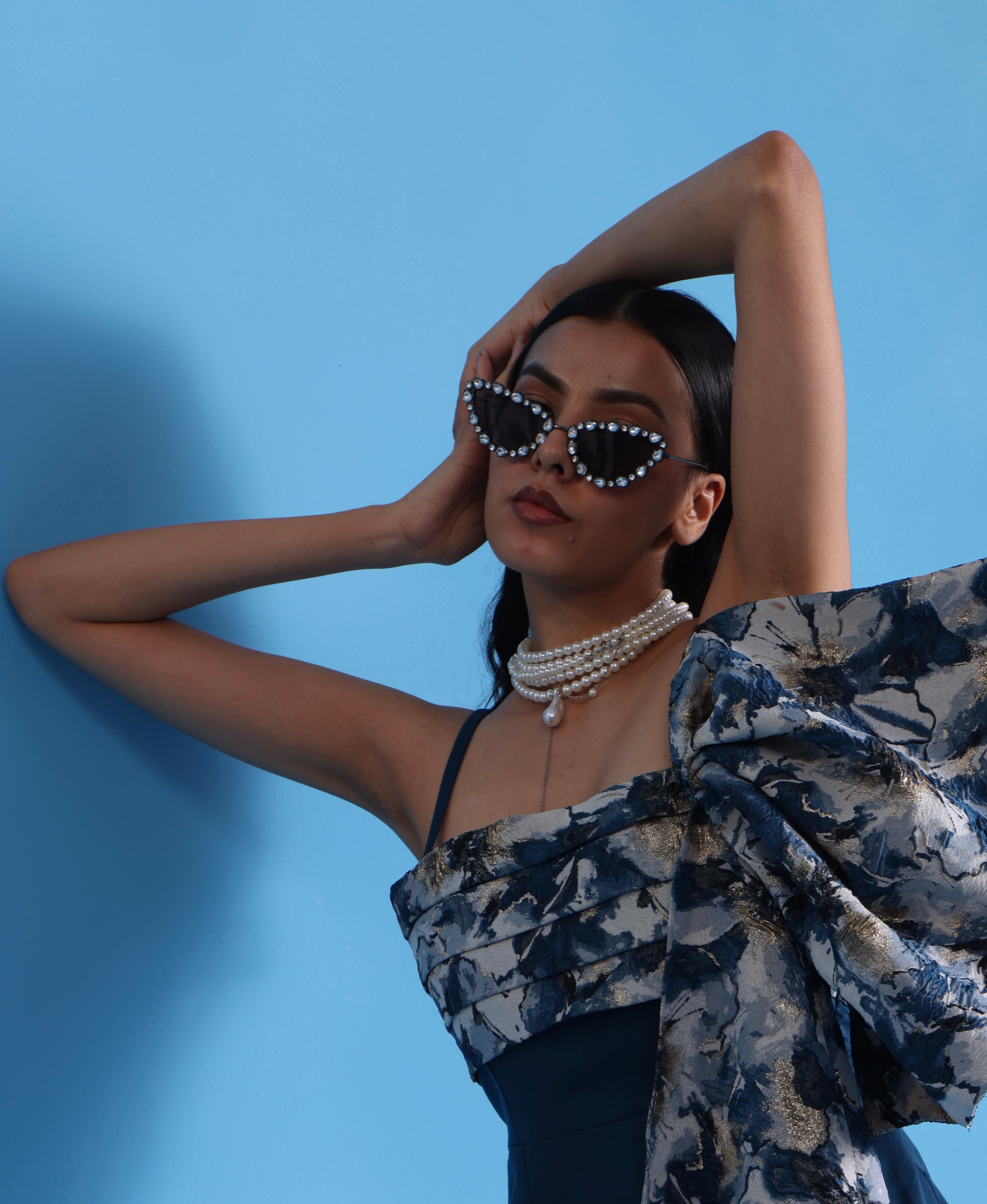 Kiara sunglasses Gold and black