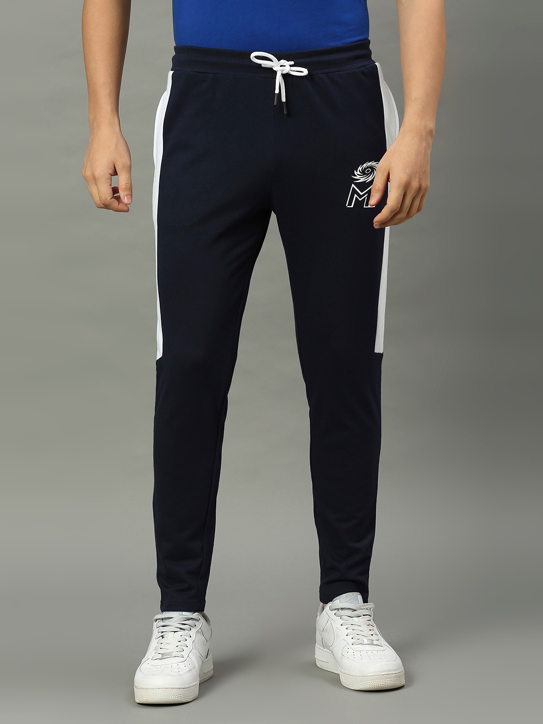 MI: Men Royal Blue Brand Logo Solid Joggers