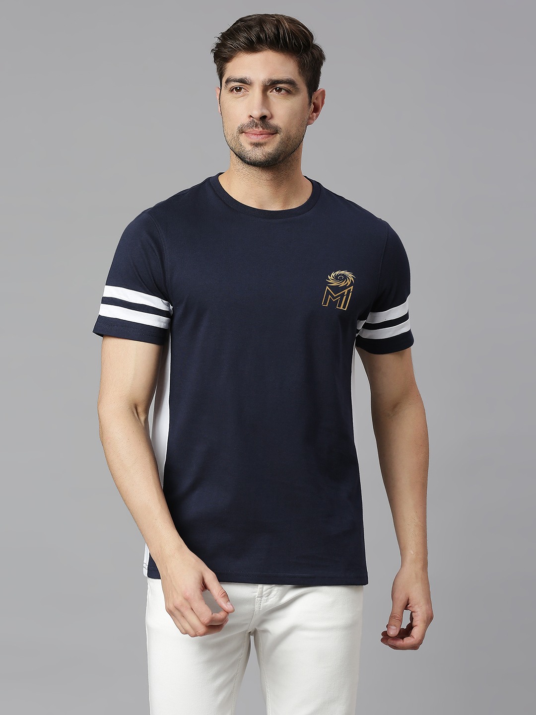 MI: Men Navy Blue Colourblocked Printed Round Neck T-Shirt