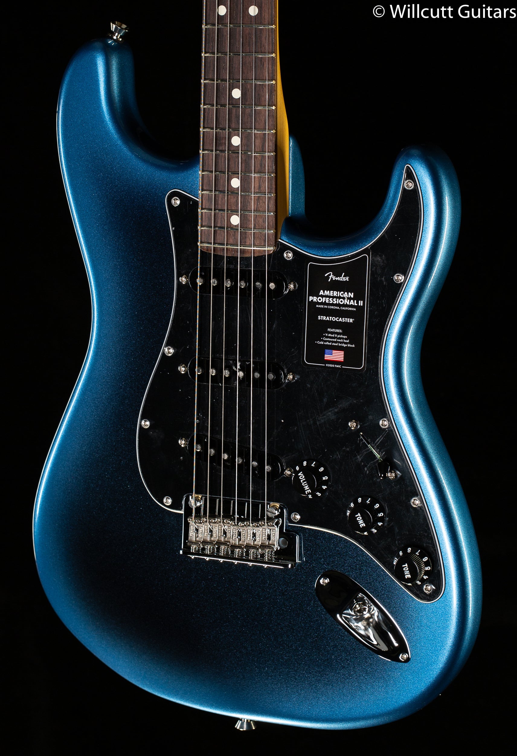 Fender American Professional II Stratocaster Electric Guitar, Rosewood Fingerboard, Dark Night 2