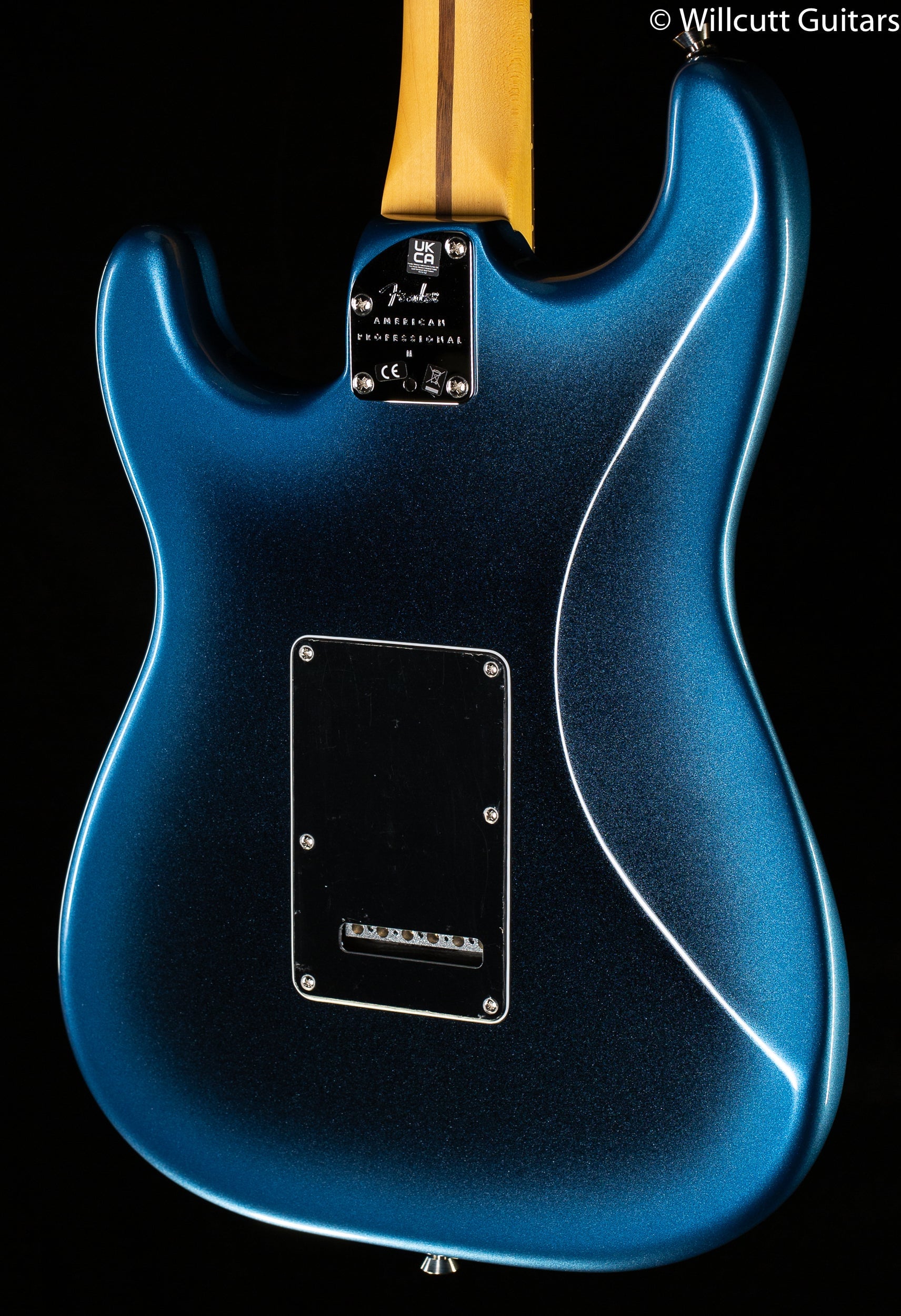 Fender American Professional II Stratocaster Electric Guitar, Rosewood Fingerboard, Dark Night 3
