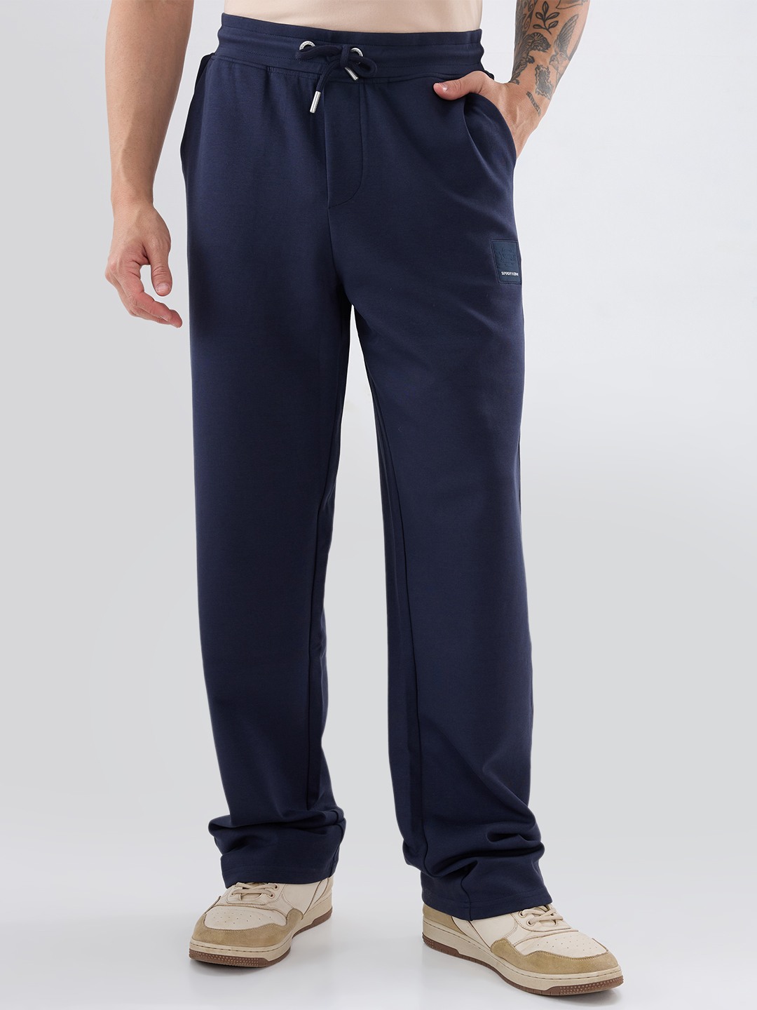 Studio Badge Core Joggers