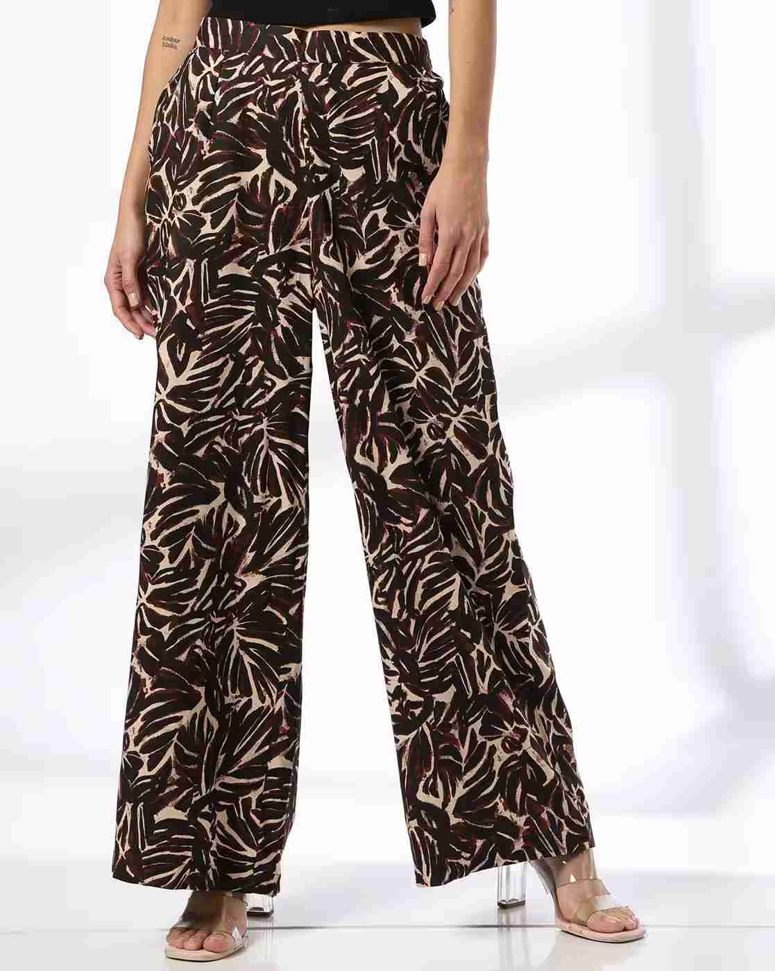 FIG | Women Printed Relaxed Fit Flat-Front Trousers|0