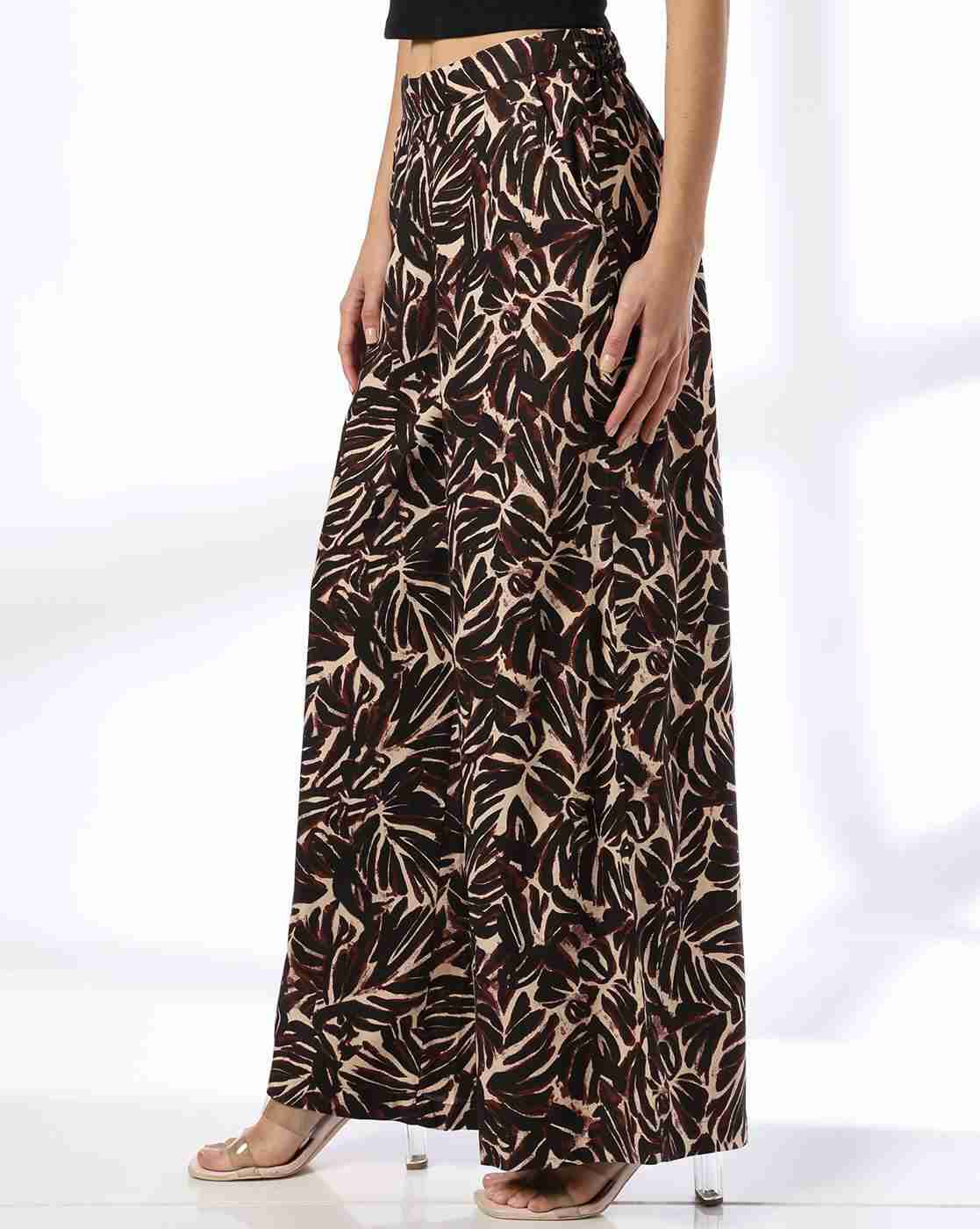 FIG | Women Printed Relaxed Fit Flat-Front Trousers|1