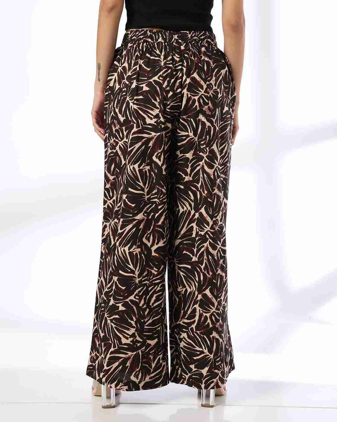 FIG | Women Printed Relaxed Fit Flat-Front Trousers|2