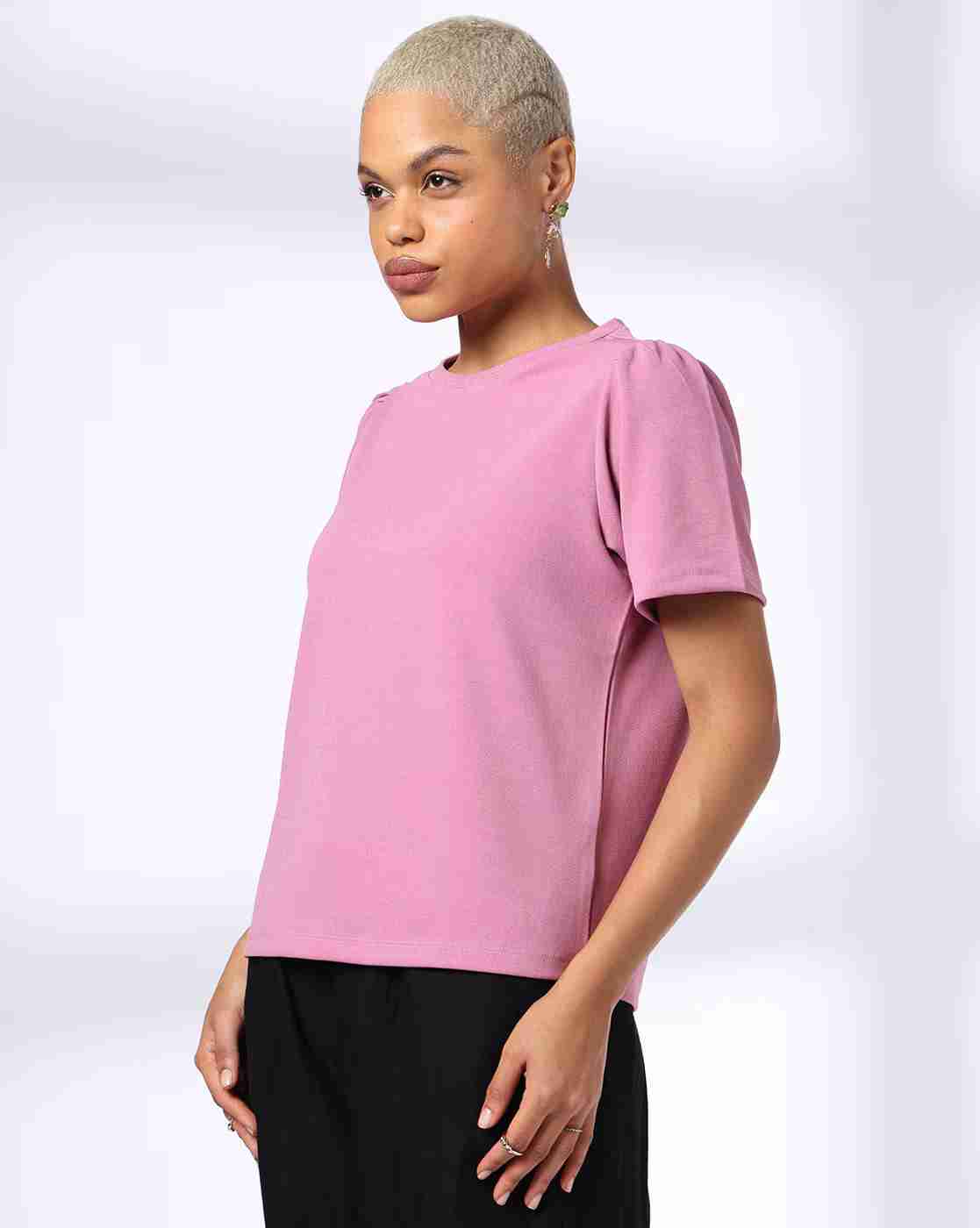 FIG | Women Relaxed Fit Round-Neck T-Shirt|1