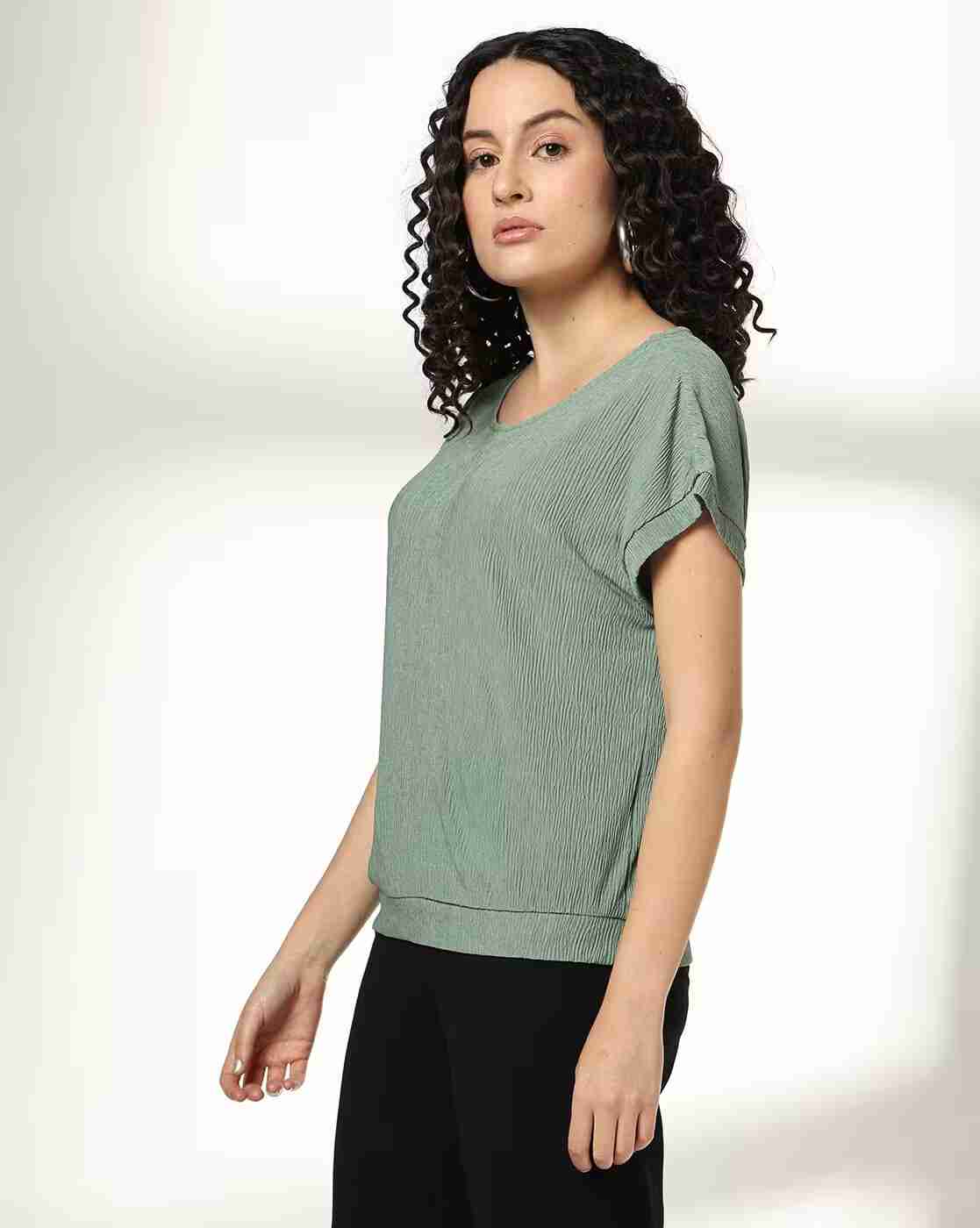 FIG | Women Relaxed Fit Boat-Neck T-Shirt|1