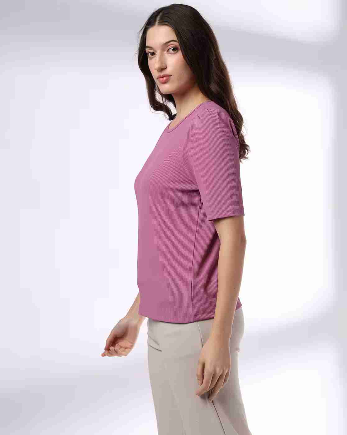 FIG | Women Ribbed Relaxed Fit Crew-Neck T-Shirt|1