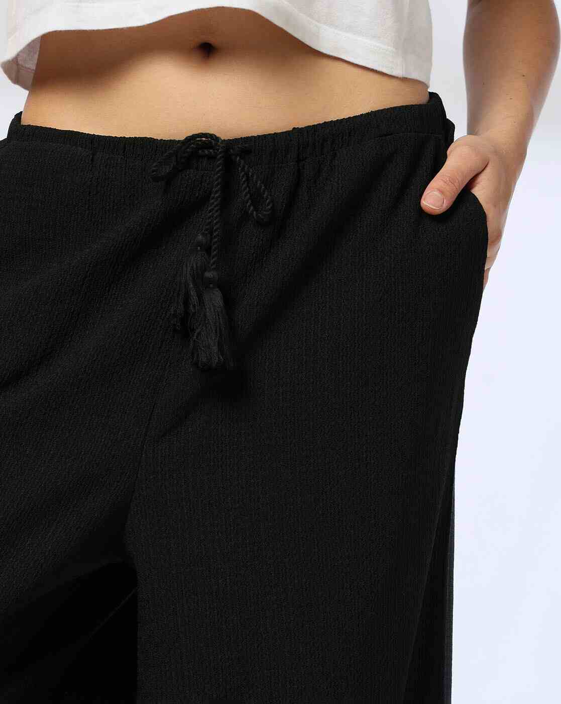 FIG | Women Relaxed Fit Wide-Leg Flat-Front Trousers|3