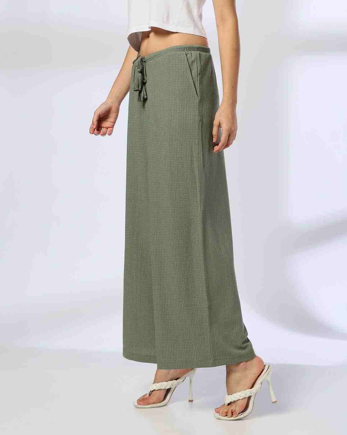 FIG | Women Relaxed Fit Wide-Leg Flat-Front Trousers|1