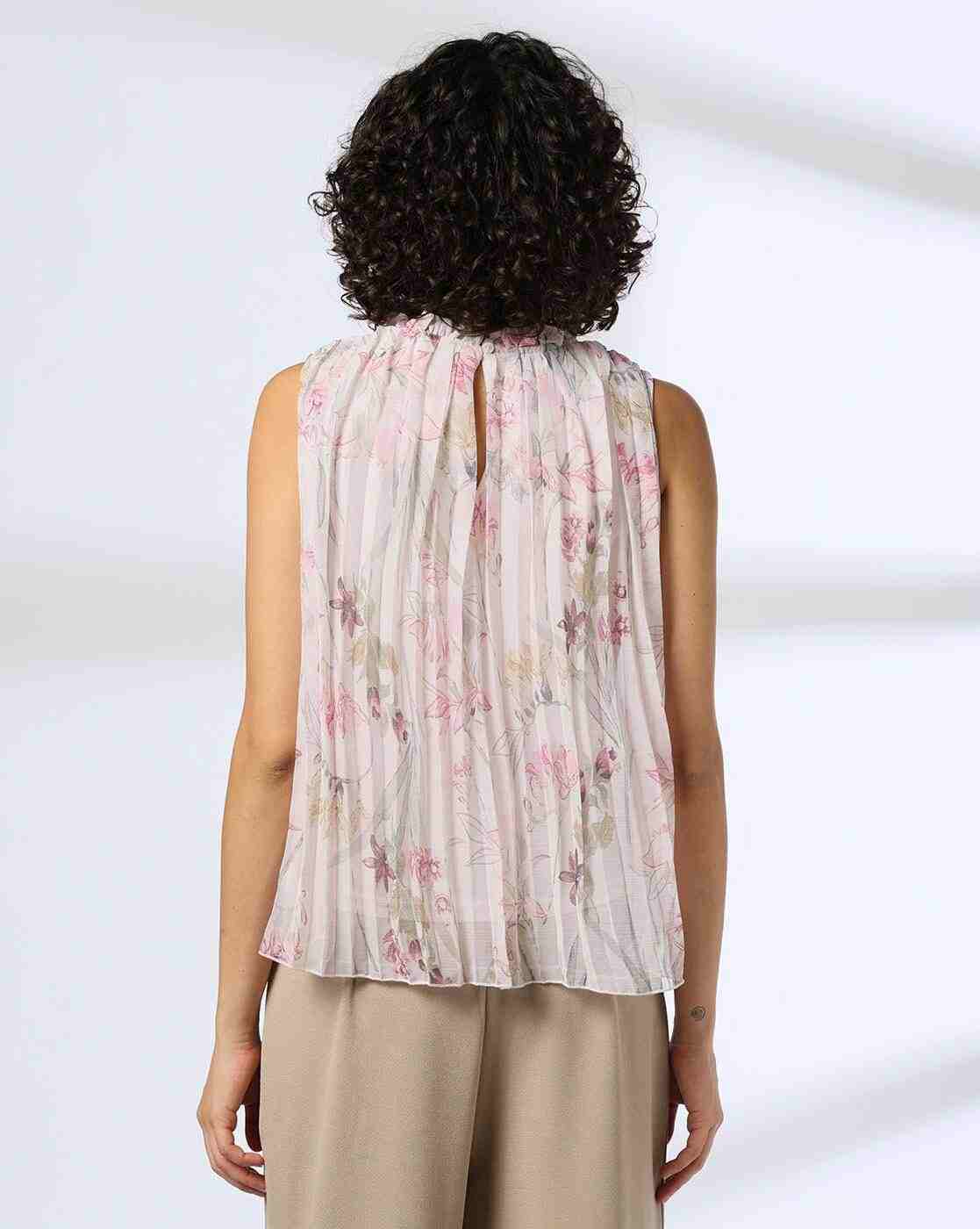 FIG | Women Floral Print Relaxed Fit Pleated Top|2