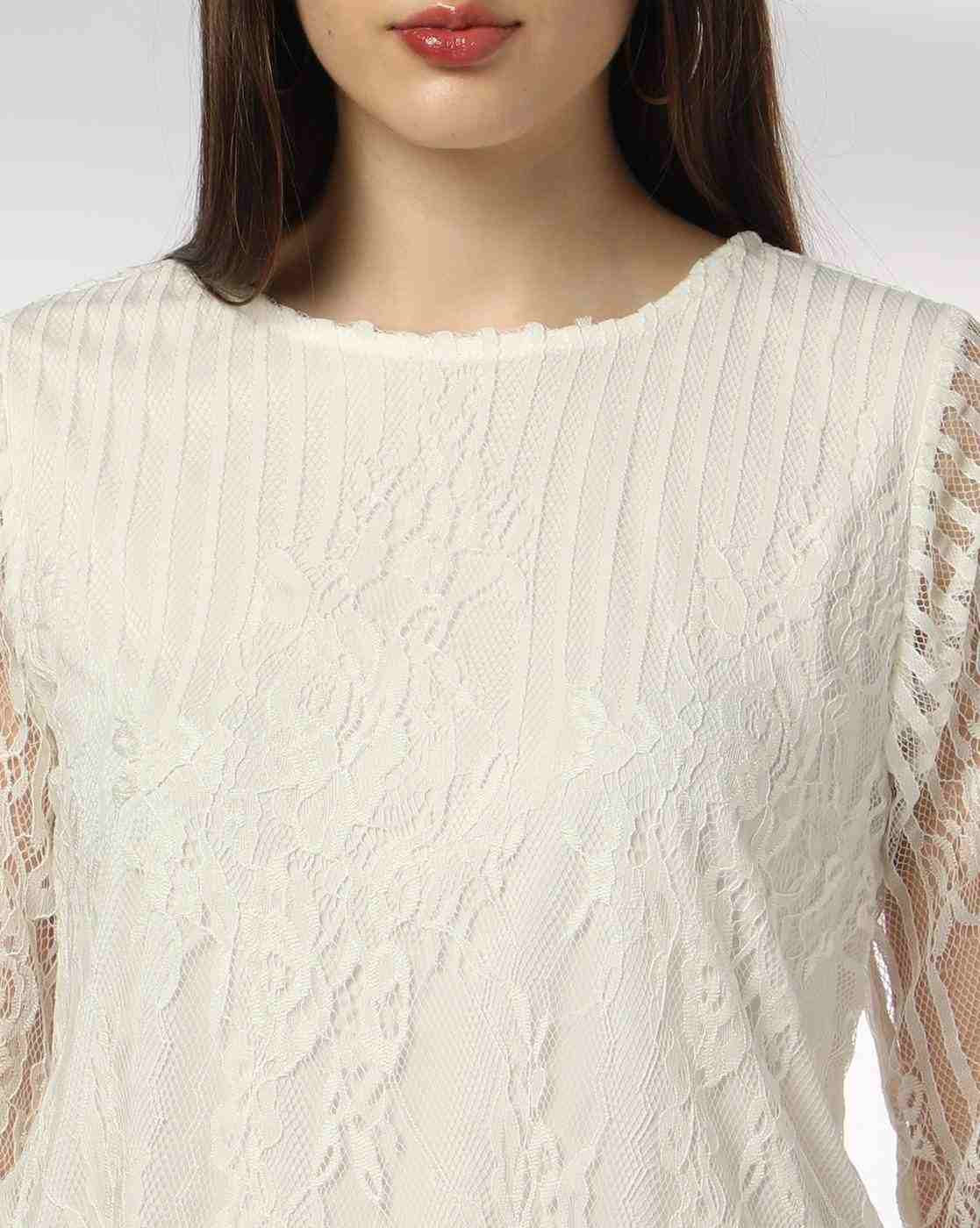 FIG | Women Relaxed Fit Lace Top with Eyelash Hem|3