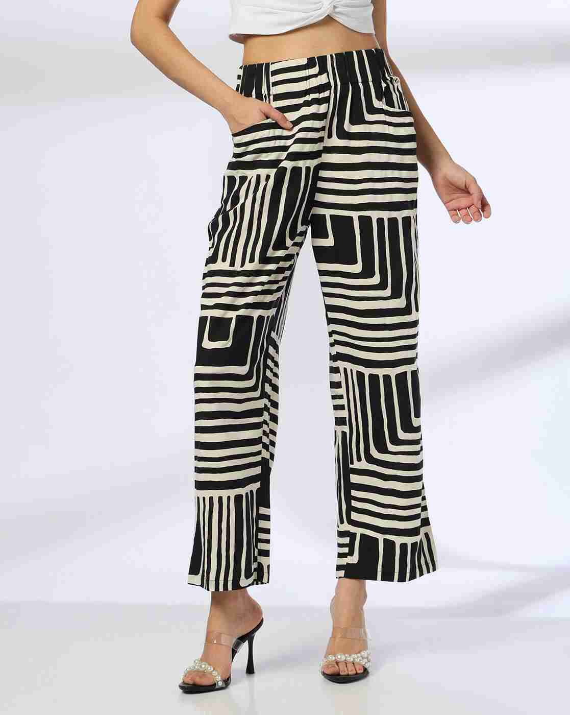 FIG | Women Geometrical Print Relaxed Fit Pants|0
