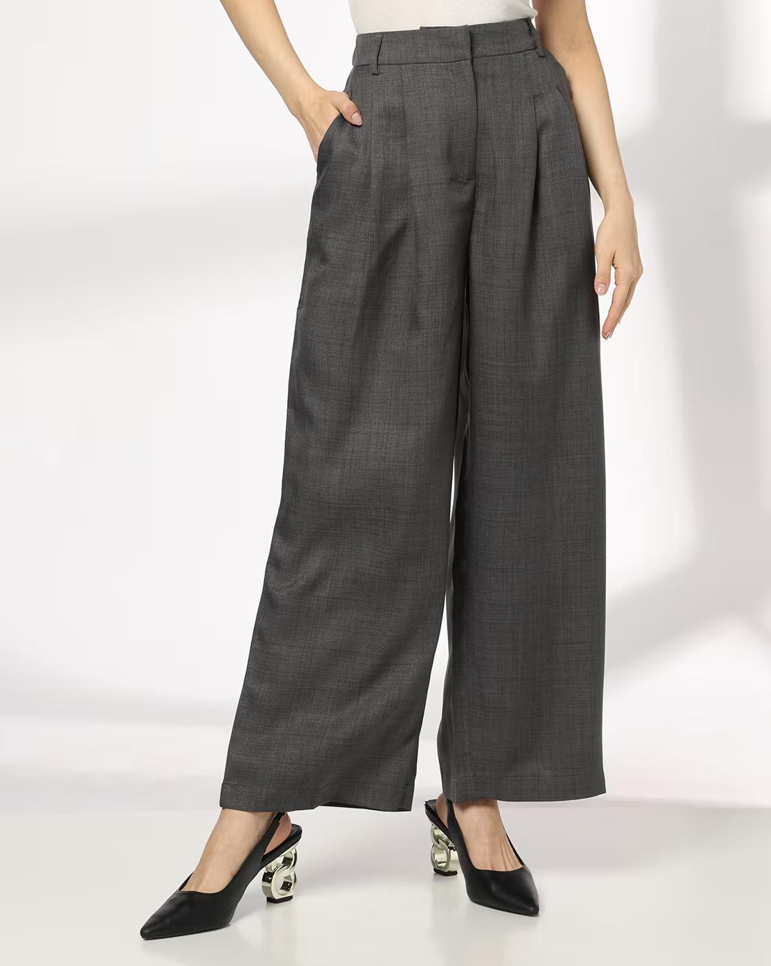 FIG | Women Relaxed Fit Pleated Trousers|0