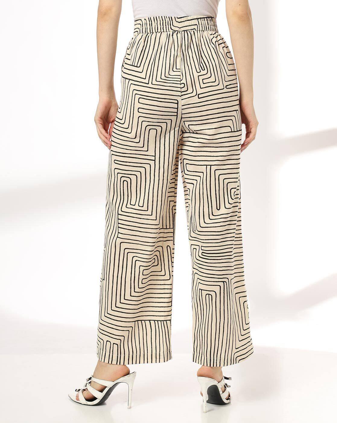 FIG | Women Printed Relaxed Fit Trousers|2
