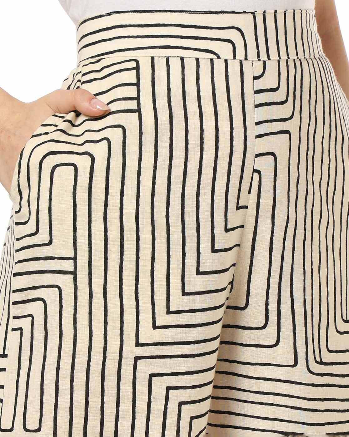 FIG | Women Printed Relaxed Fit Trousers|3