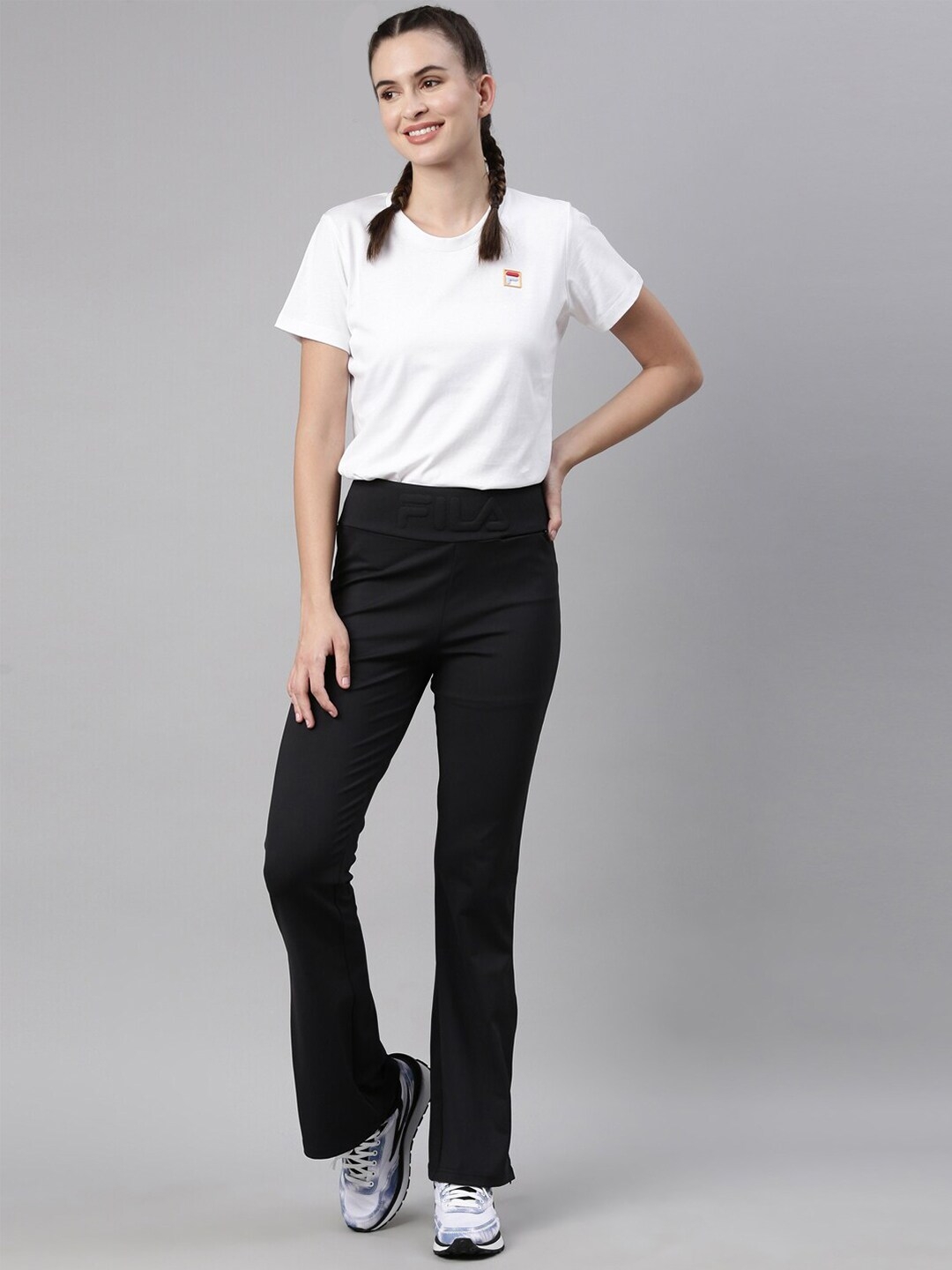 Trousers Chloé Ecru size 44 FR in Polyester - 39757243
