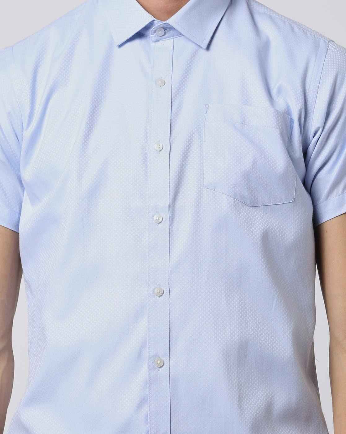 FIRST CLASS | Textured Spread-Collar Shirt with Patch Pocket|2