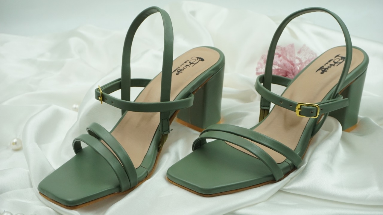 Green Double strap open heel