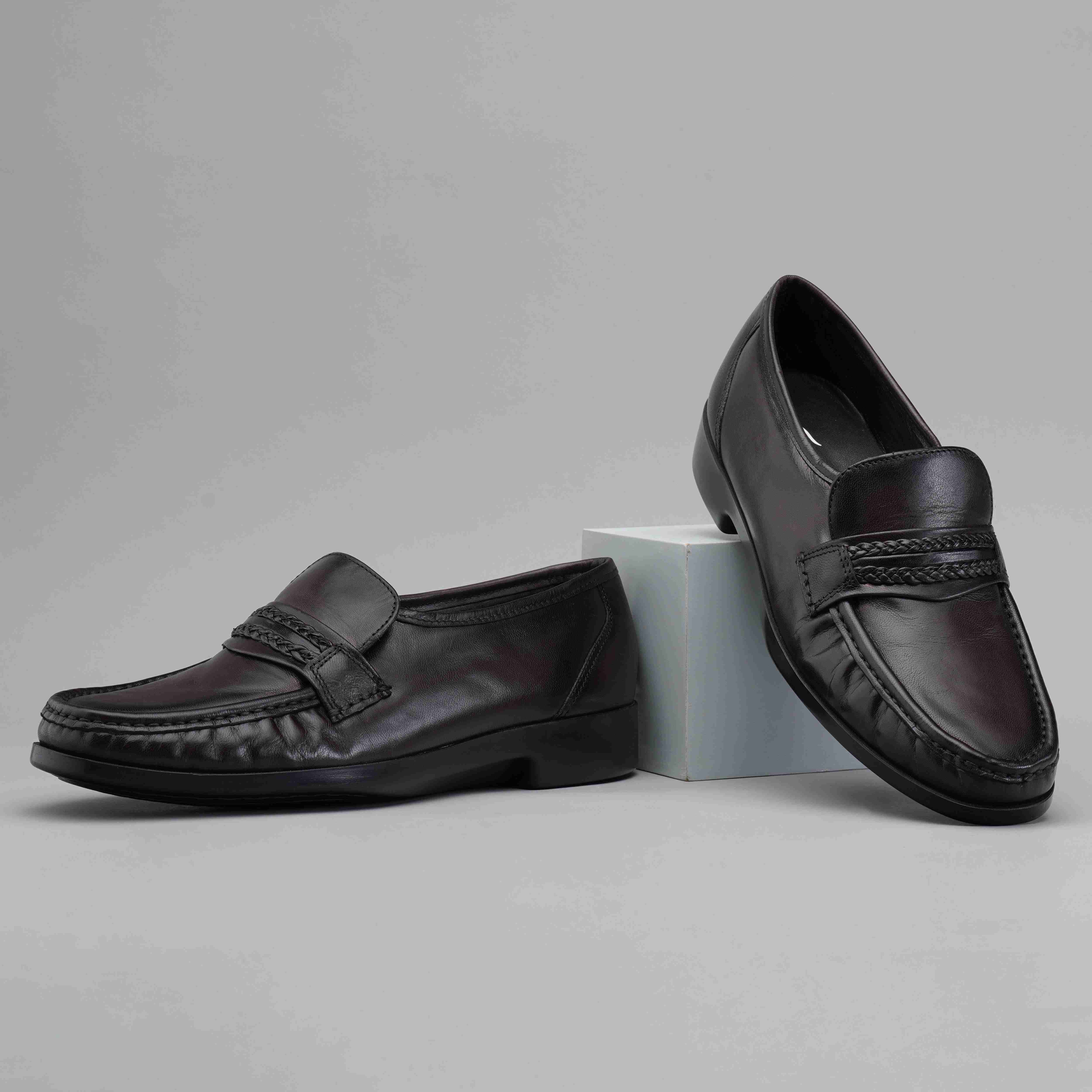 The Riva Wine Men Dress Shoe Florsheim