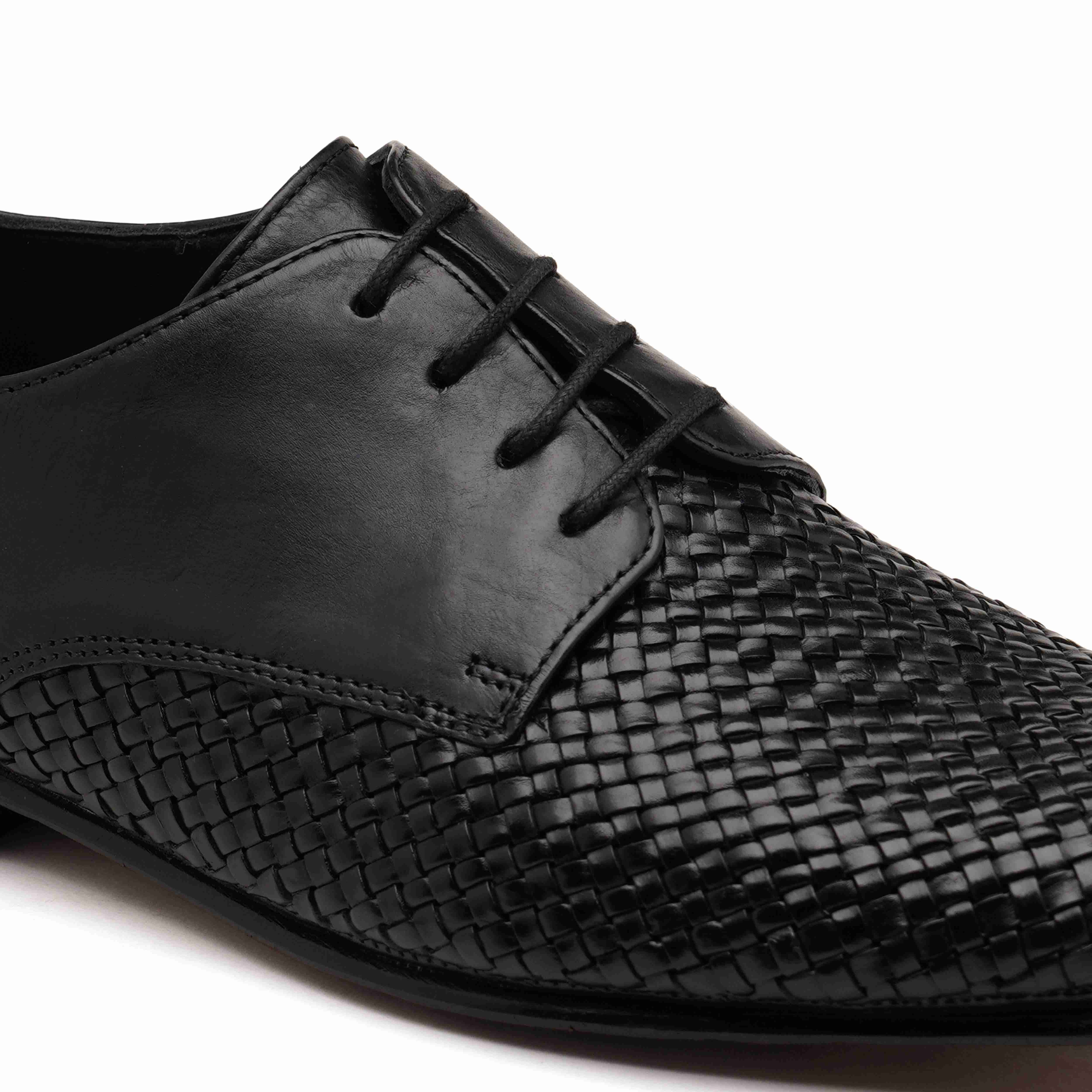 The Fld 2611 Black Men Dress Shoe Florsheim