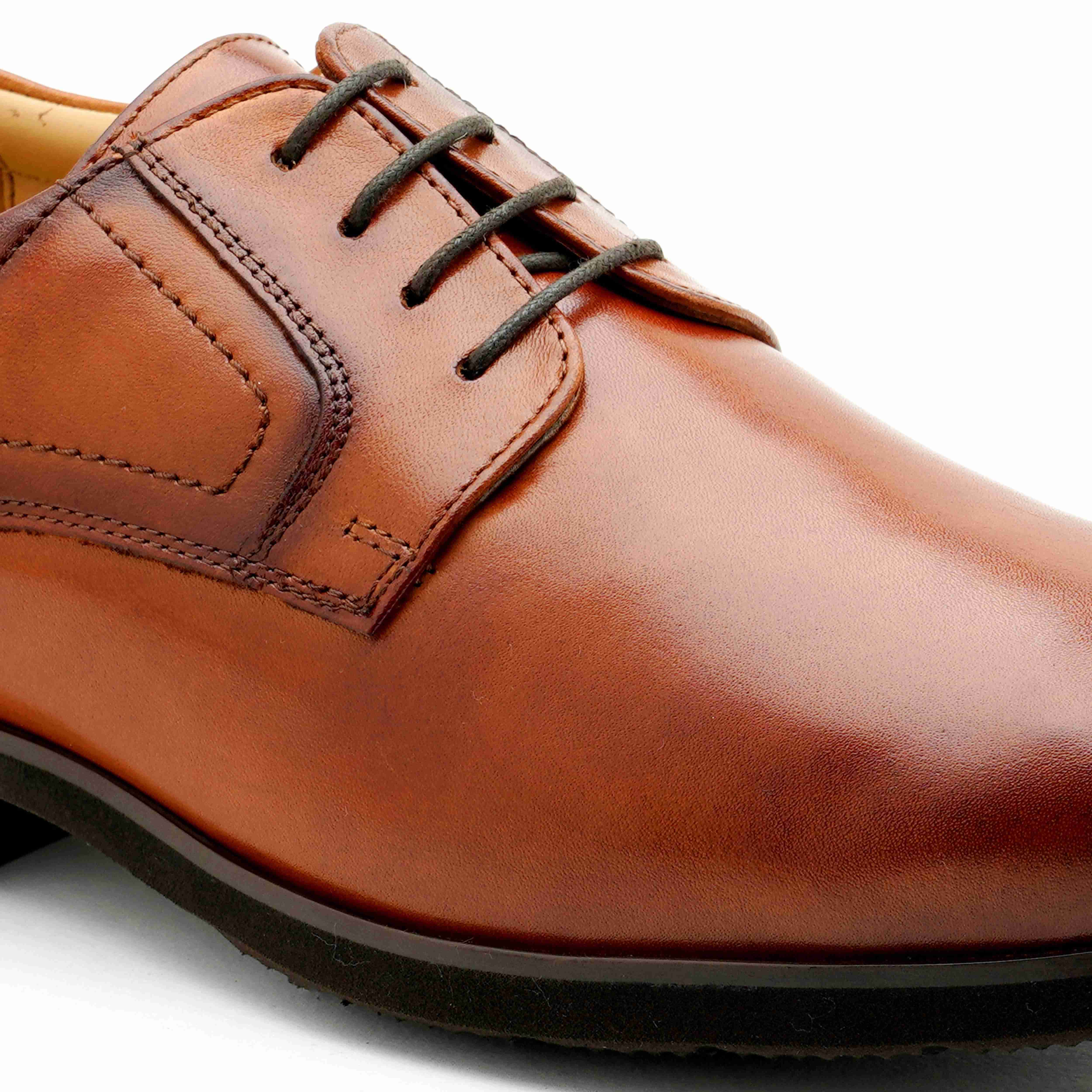 The Uptown Tan Men Ultra Comfort Florsheim