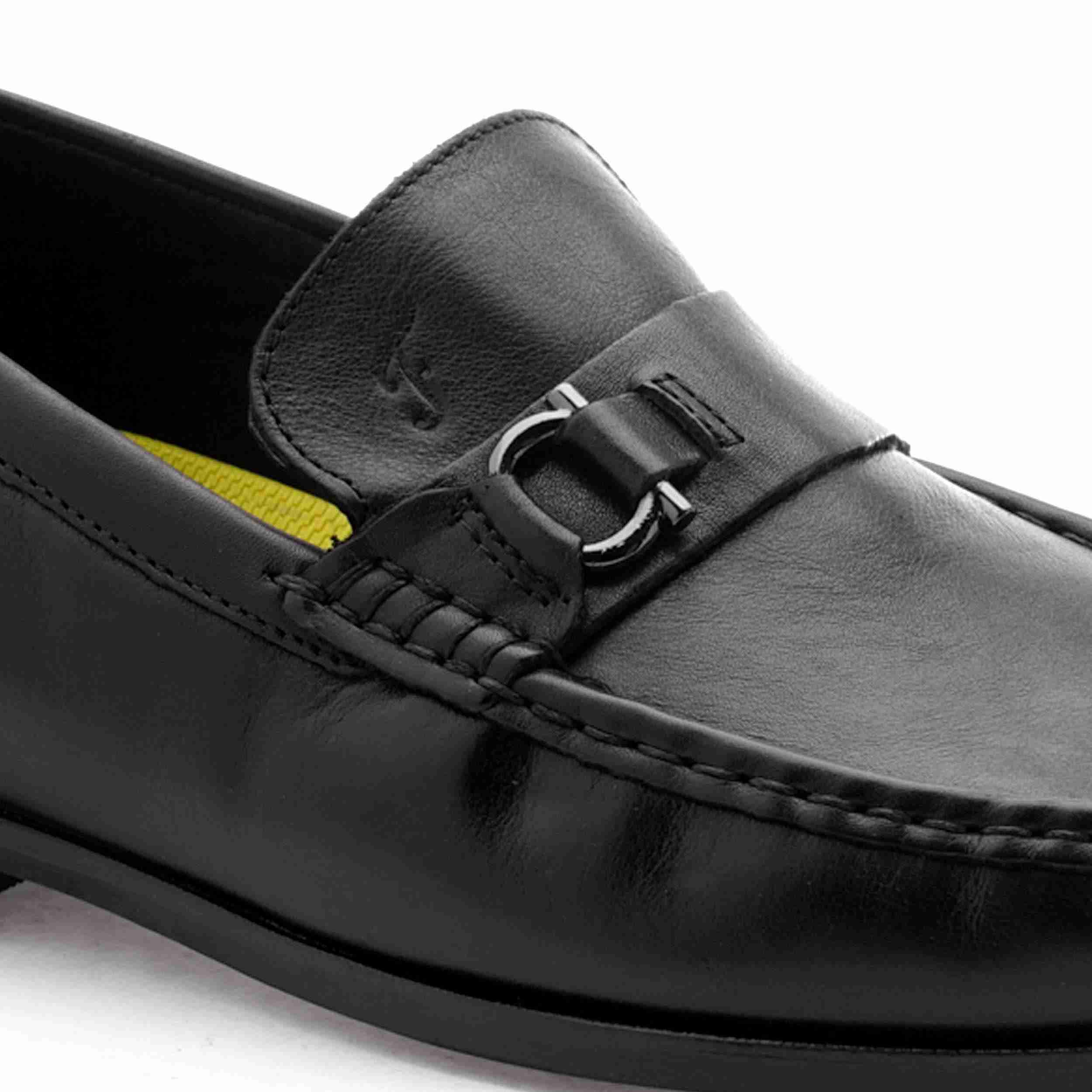 The Jorge Black Men Slip-On Florsheim