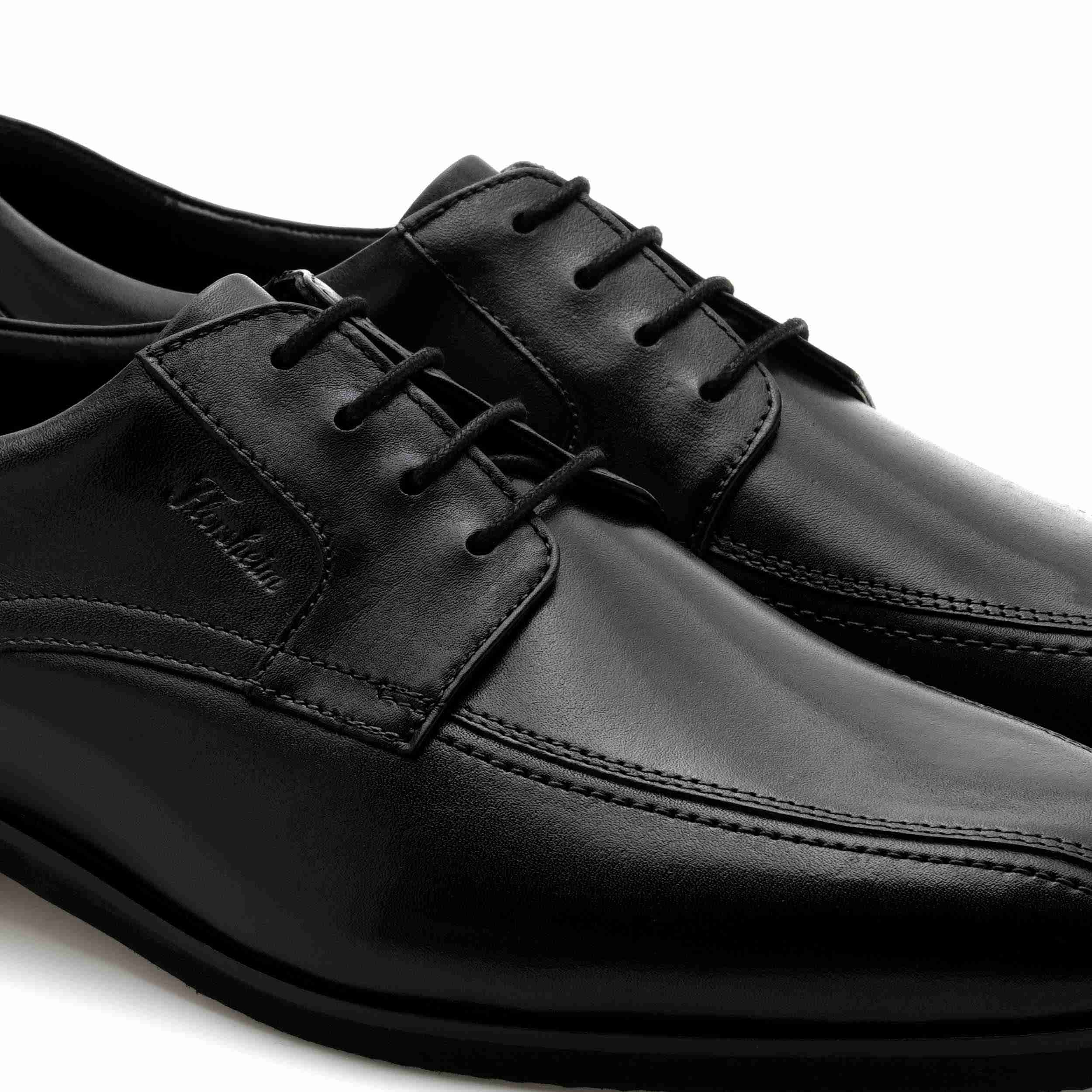 The Eddie Black Men Bicycle Cut Derby Formal Florsheim