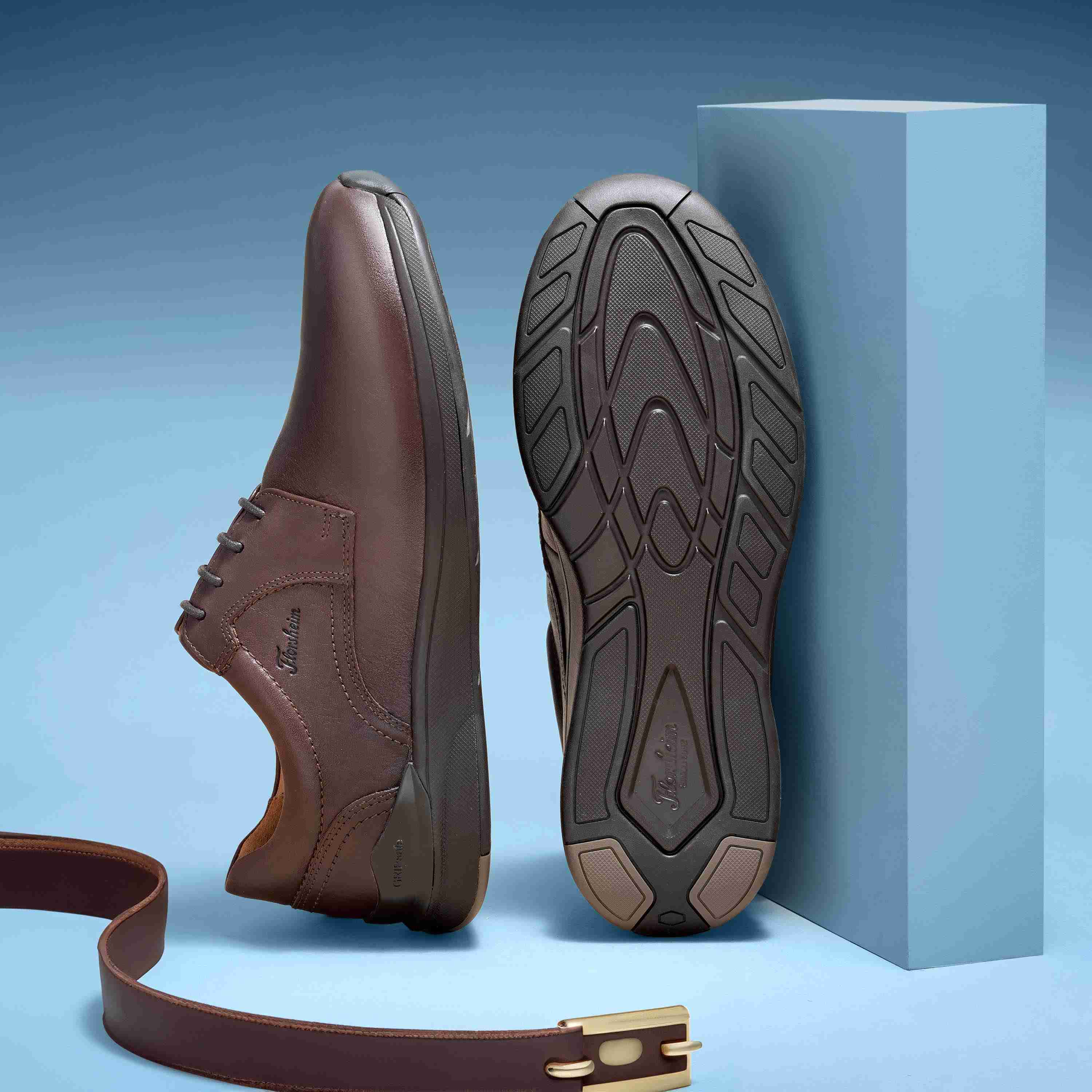The Shelby Tan Men Plain-Toe Derby Florsheim