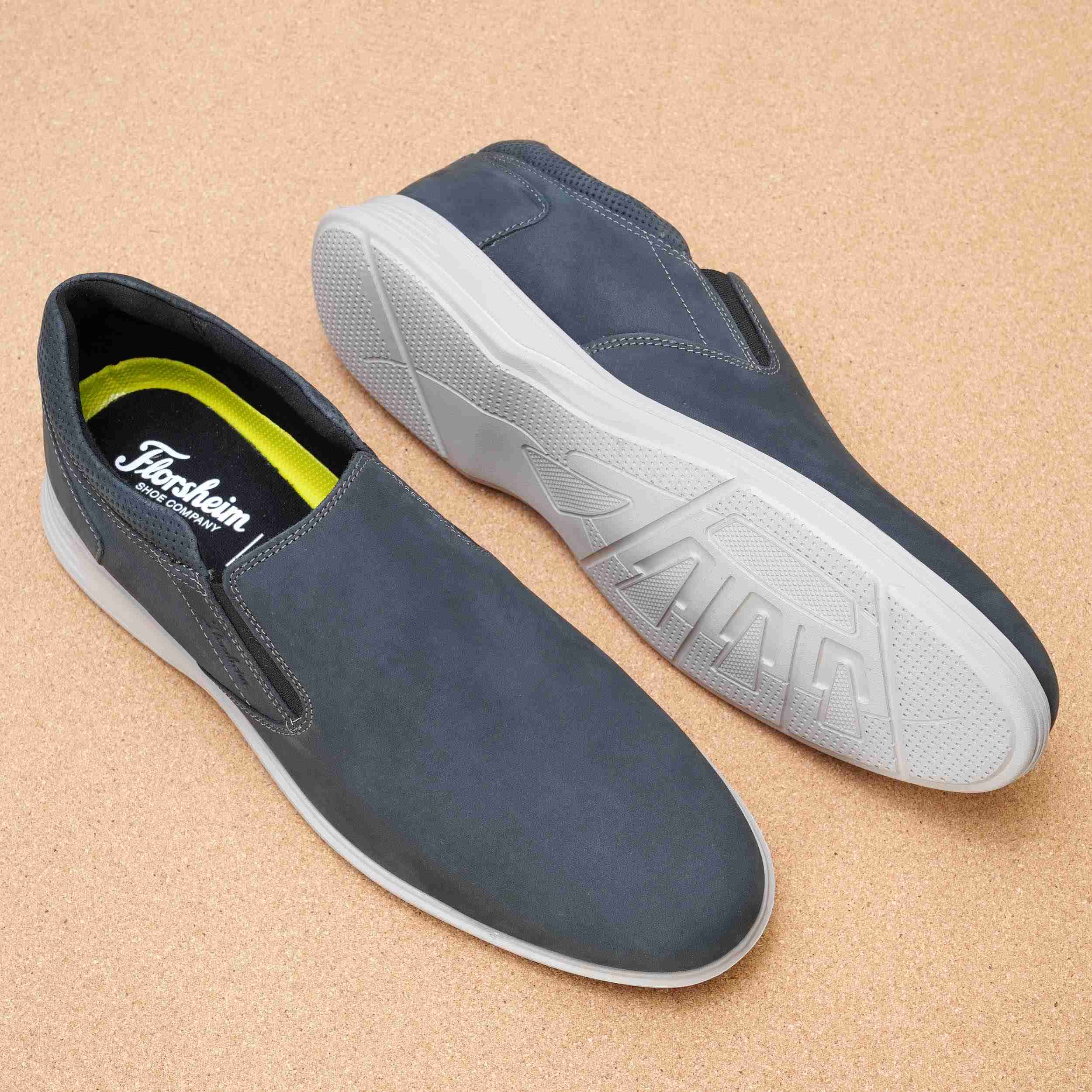 The California Navy Men Ultra Comfort Florsheim
