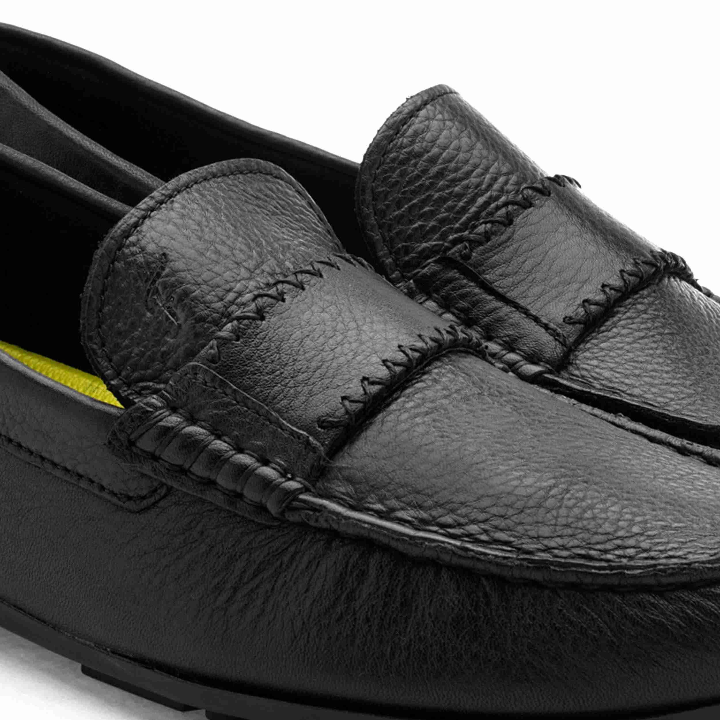 The Garda Black Men Drivers Florsheim
