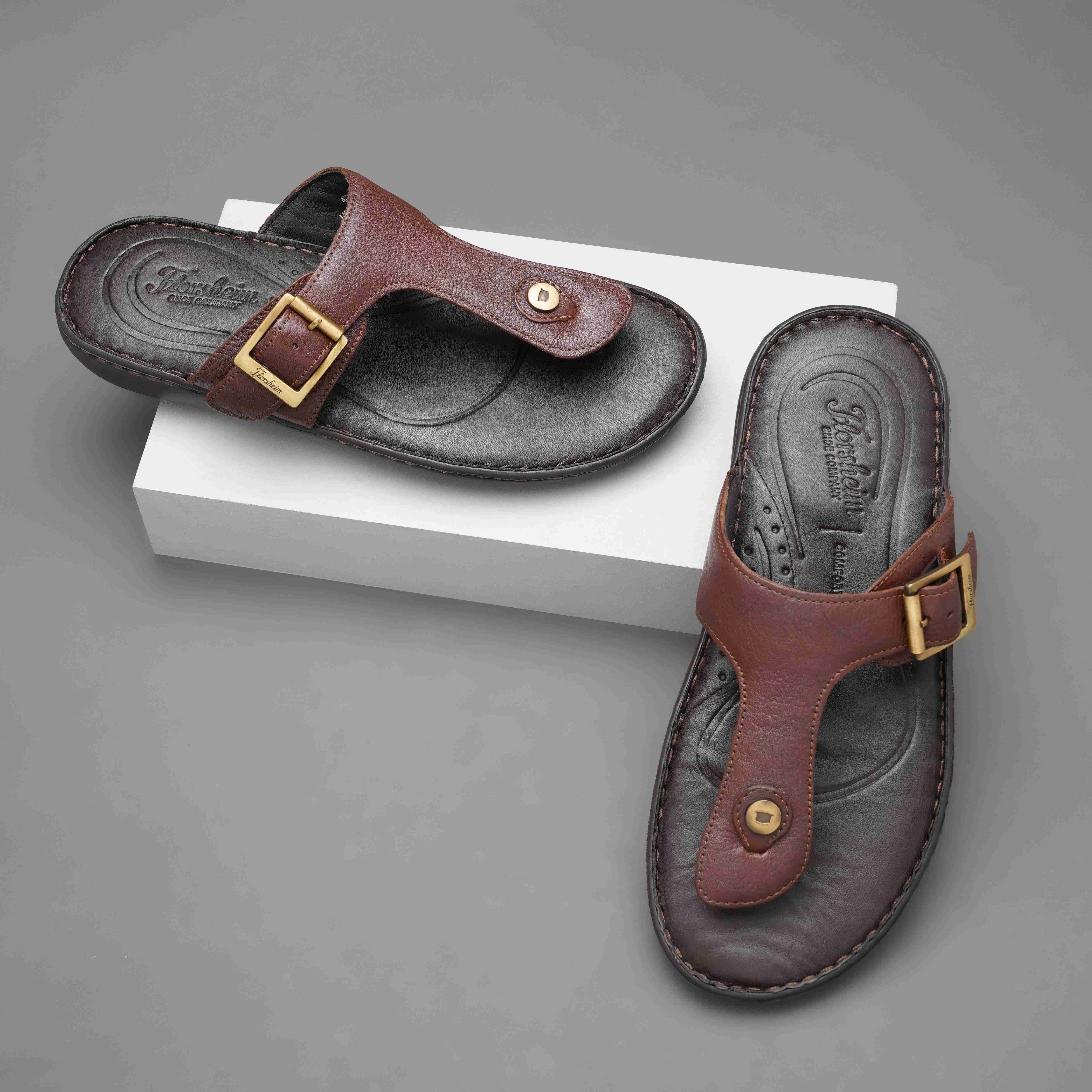 The Florish Tan Men Sandals Florsheim