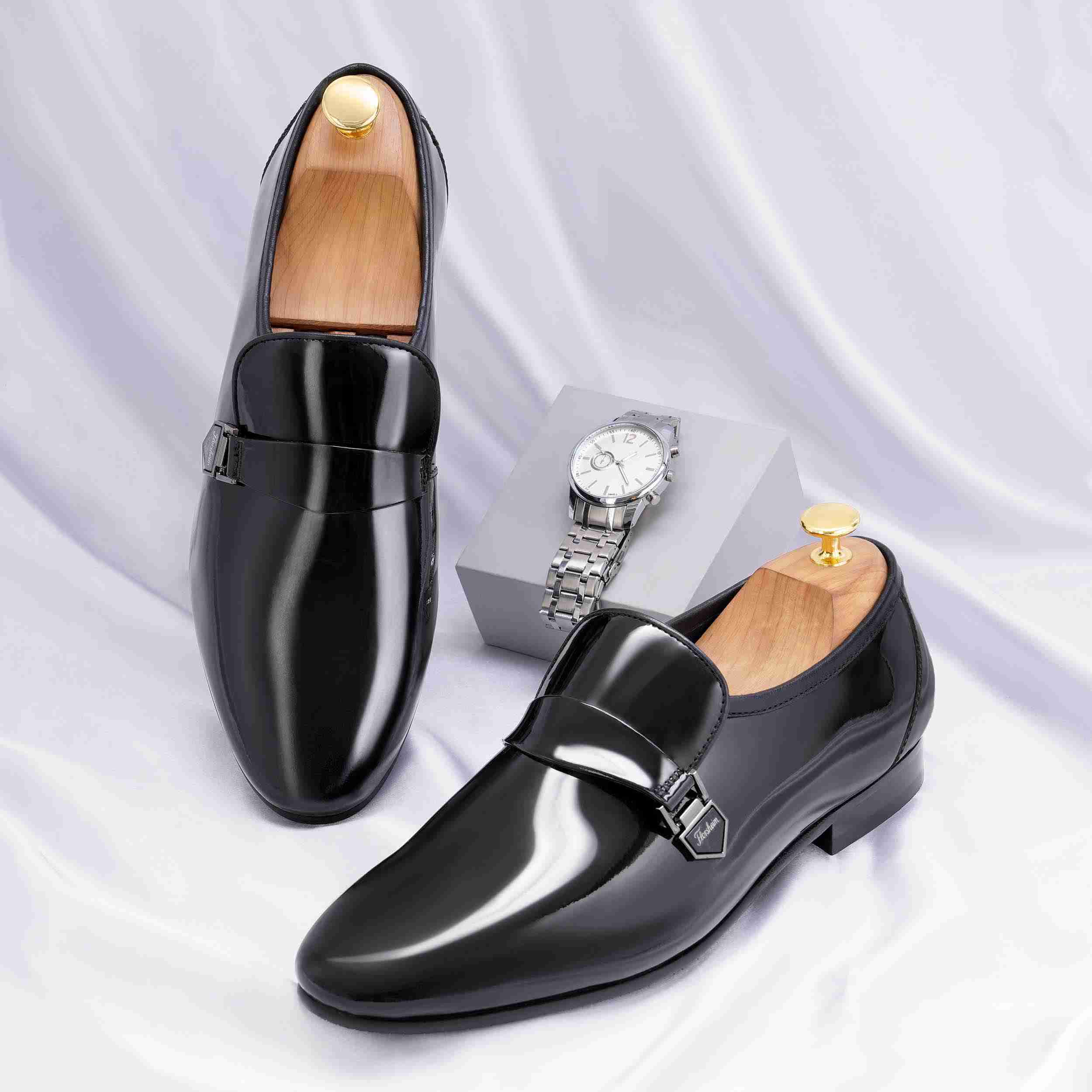 The Moss Black Men Patent Slip-On Florsheim