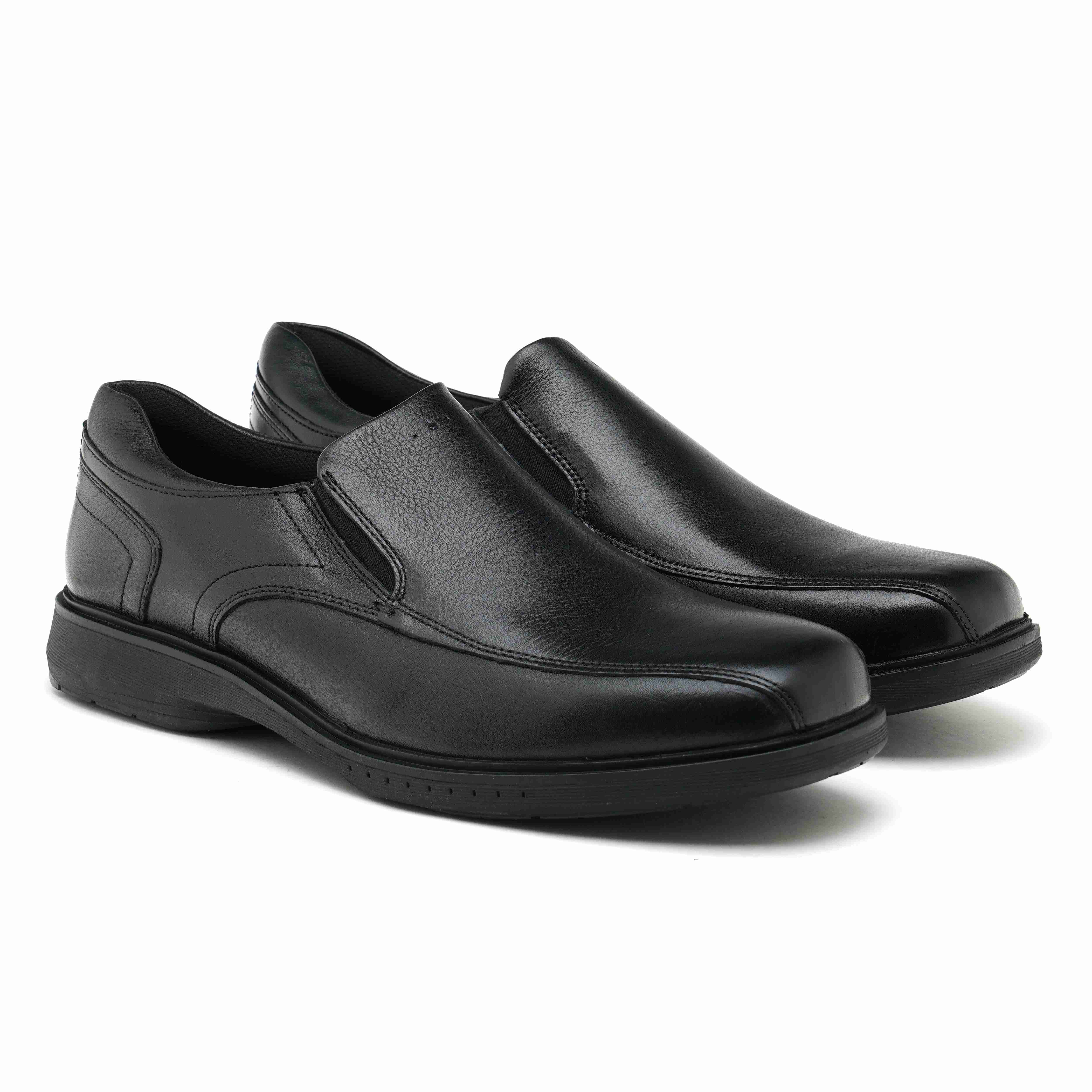 The Trevor Black Men Dress Shoe Florsheim