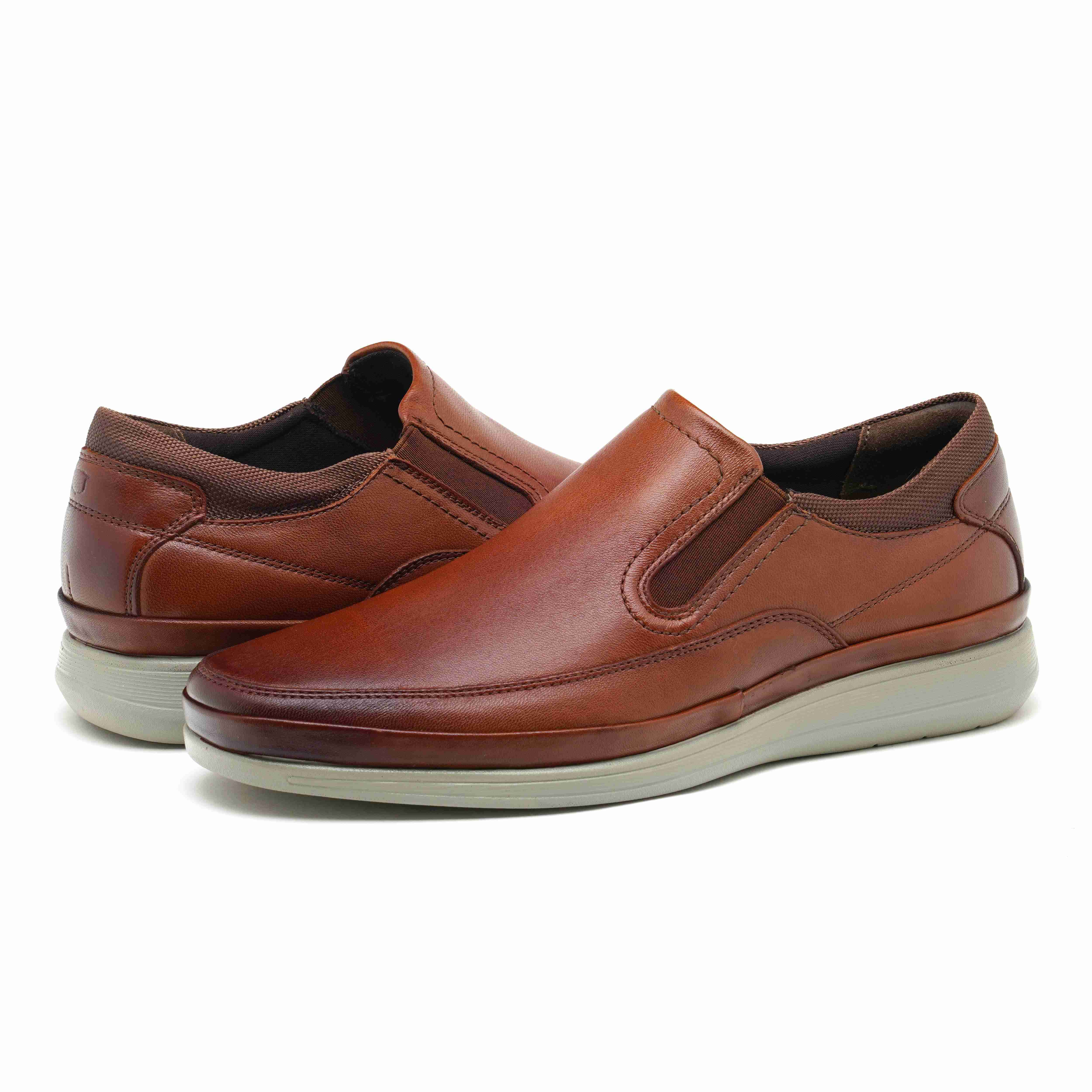 The 9M Tan Men Casual Florsheim